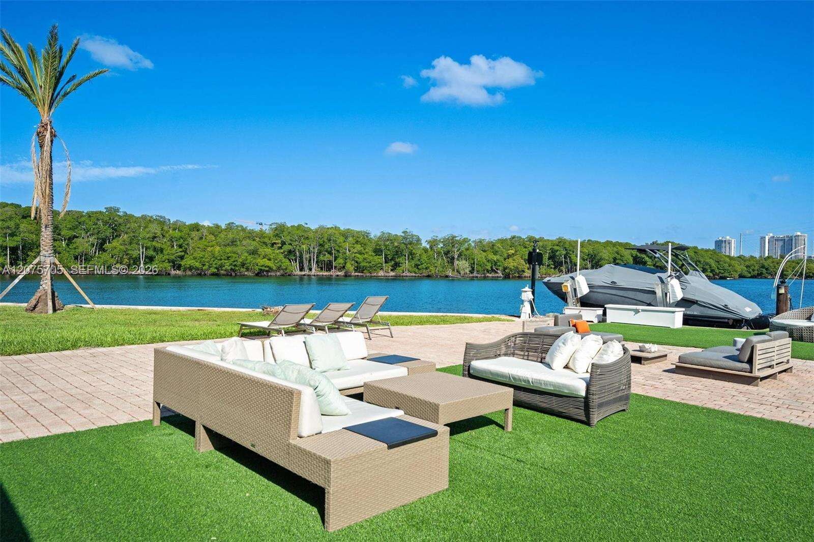 333 Atlantic Ave, Sunny Isles Beach, FL 33160 - For Sale photo 7