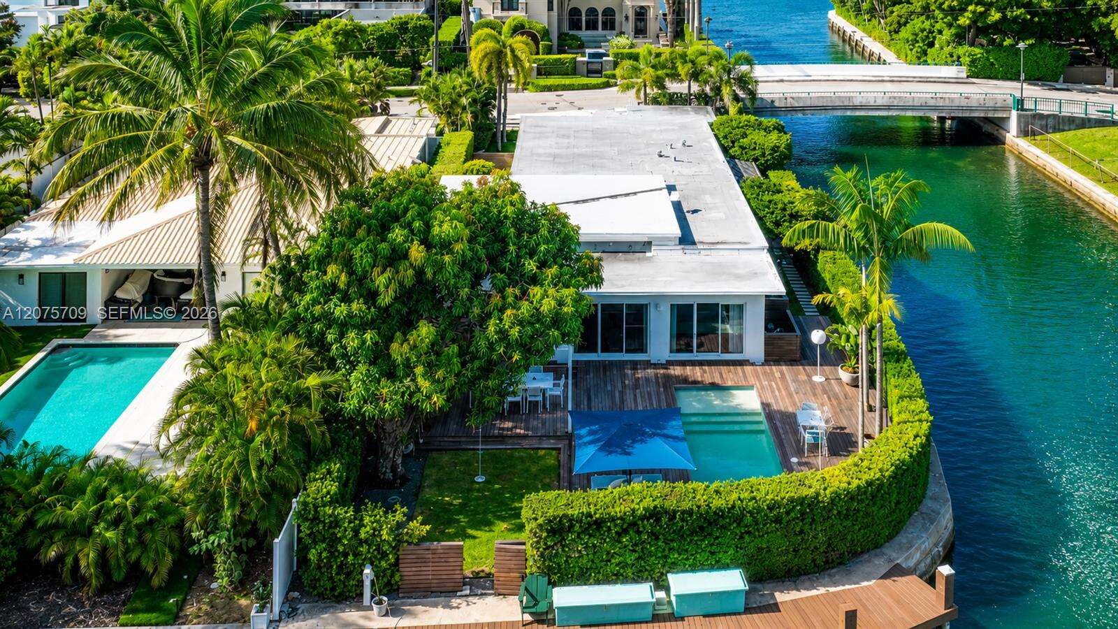 1885 Daytonia Rd, Miami Beach, FL 33141 - For Sale photo 36