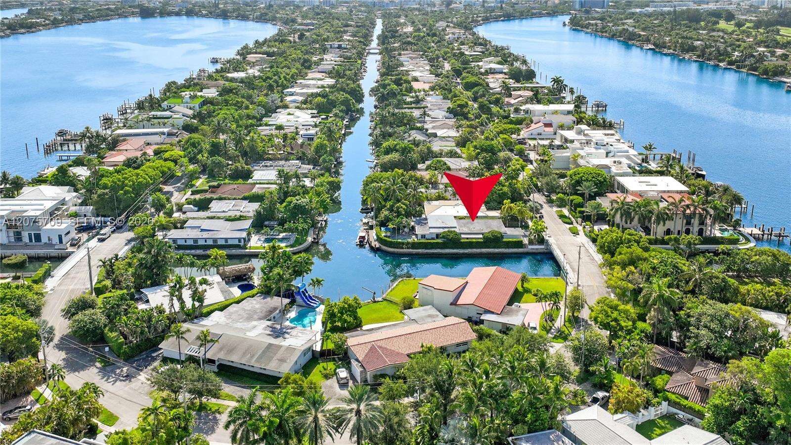 1885 Daytonia Rd, Miami Beach, FL 33141 - For Sale photo 40