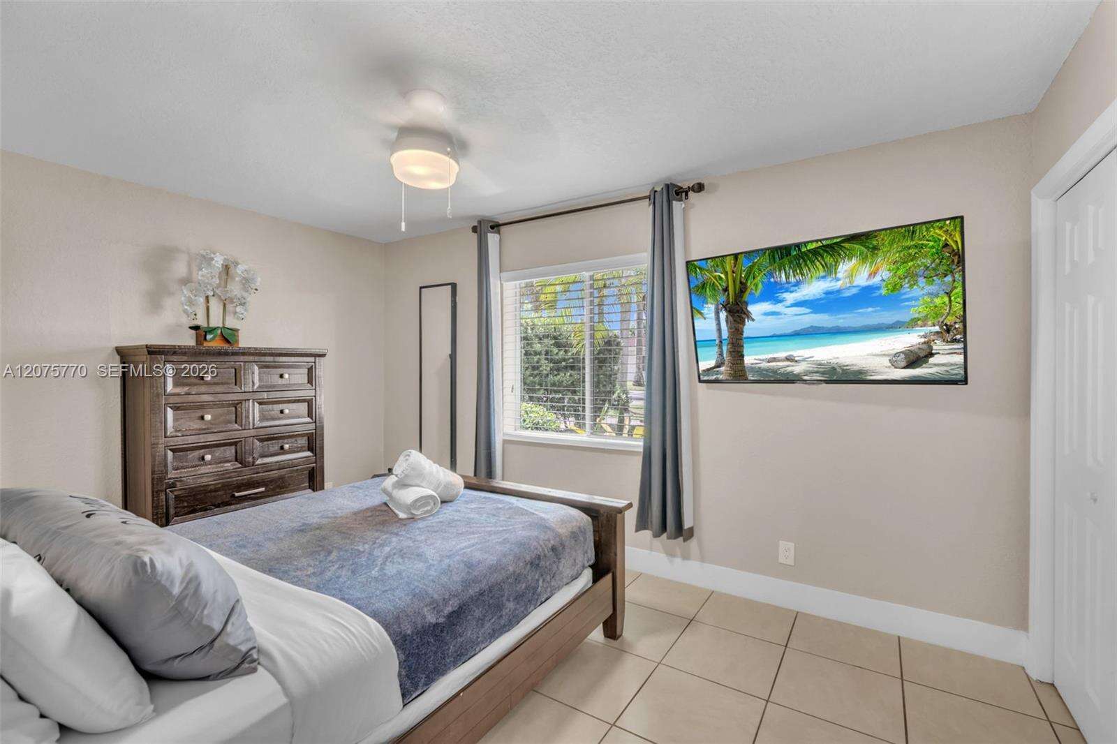 907 5th St, Hallandale Beach, FL 33009 - For Sale photo 7