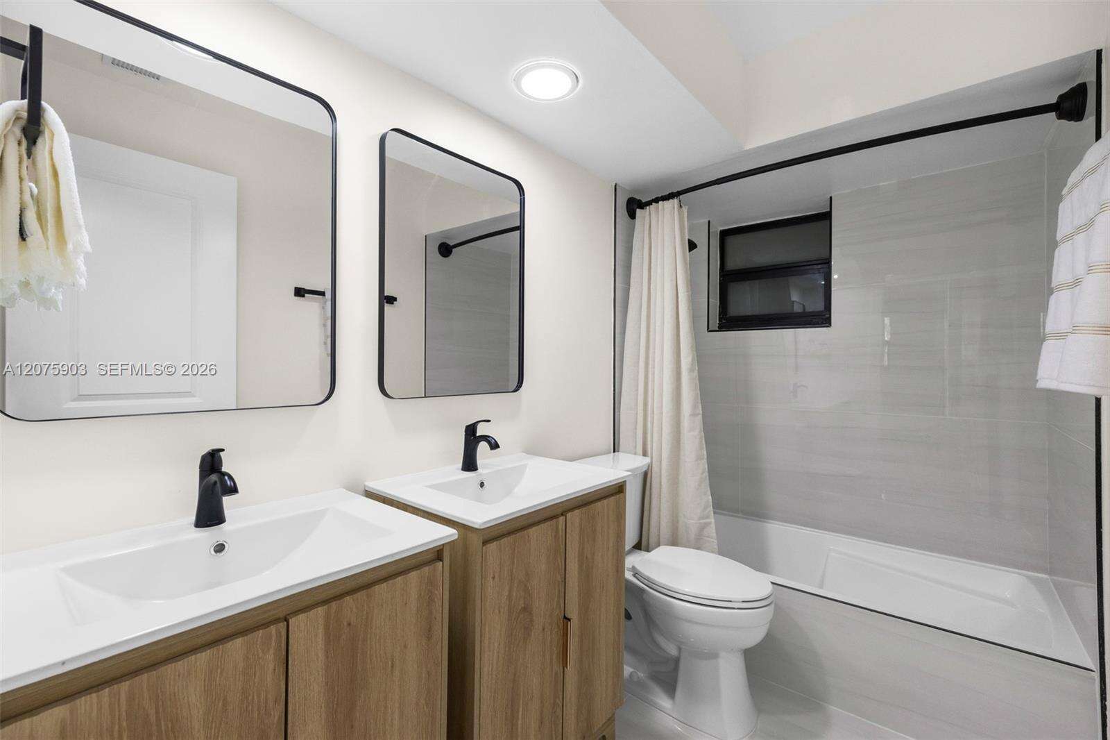 5741 Simms St, Hollywood, FL 33021 - For Sale photo 13