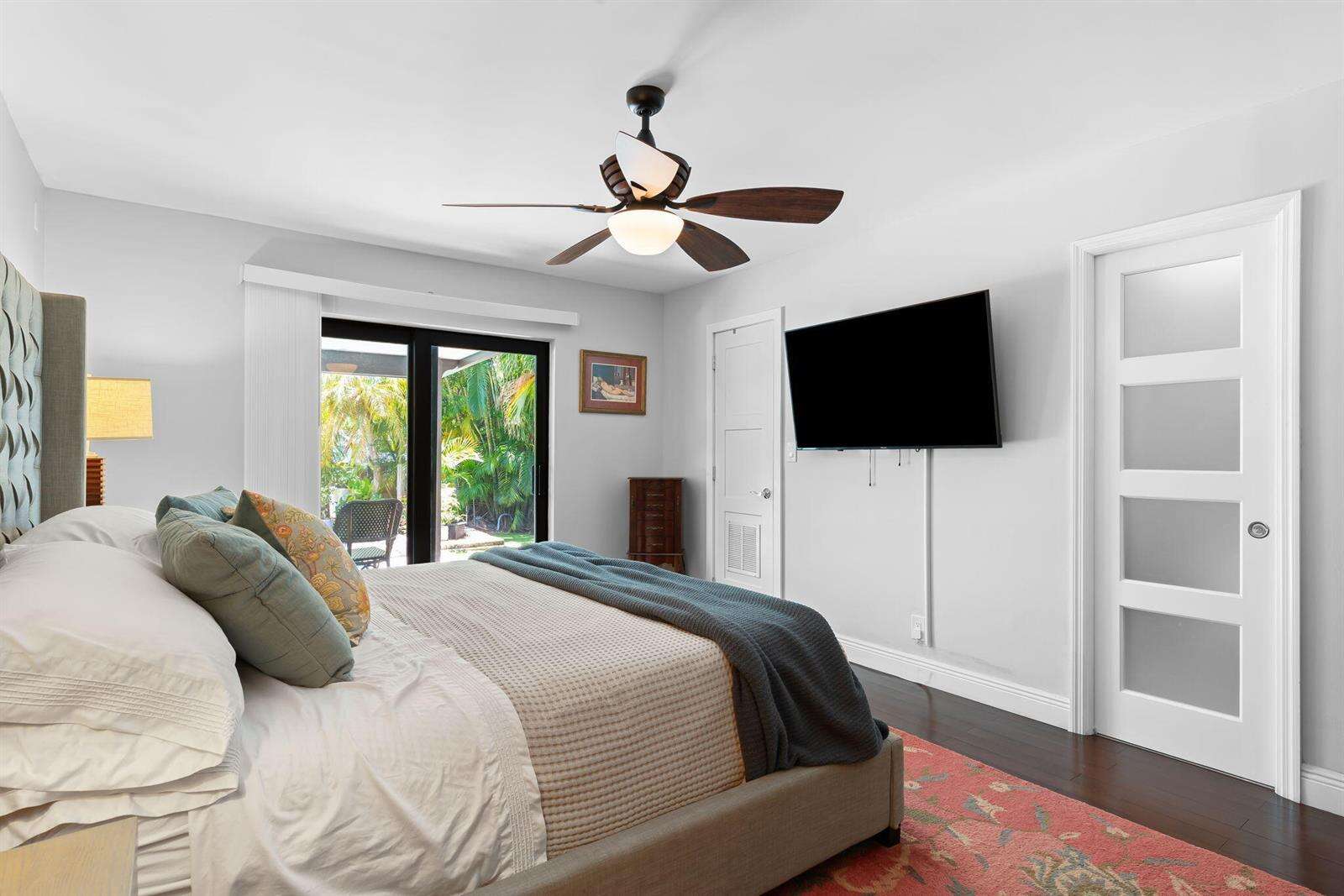 1230 Taylor, Hollywood, FL 33019 - For Sale photo 14