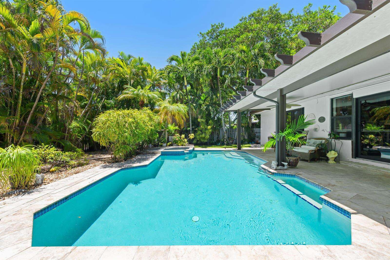 1230 Taylor, Hollywood, FL 33019 - For Sale photo 3