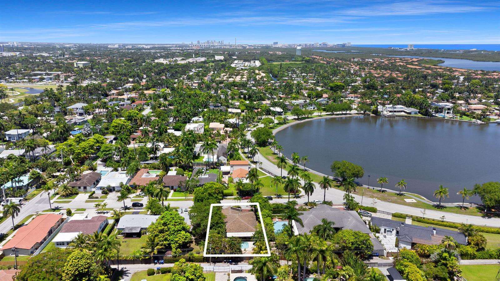 1230 Taylor, Hollywood, FL 33019 - For Sale photo 29