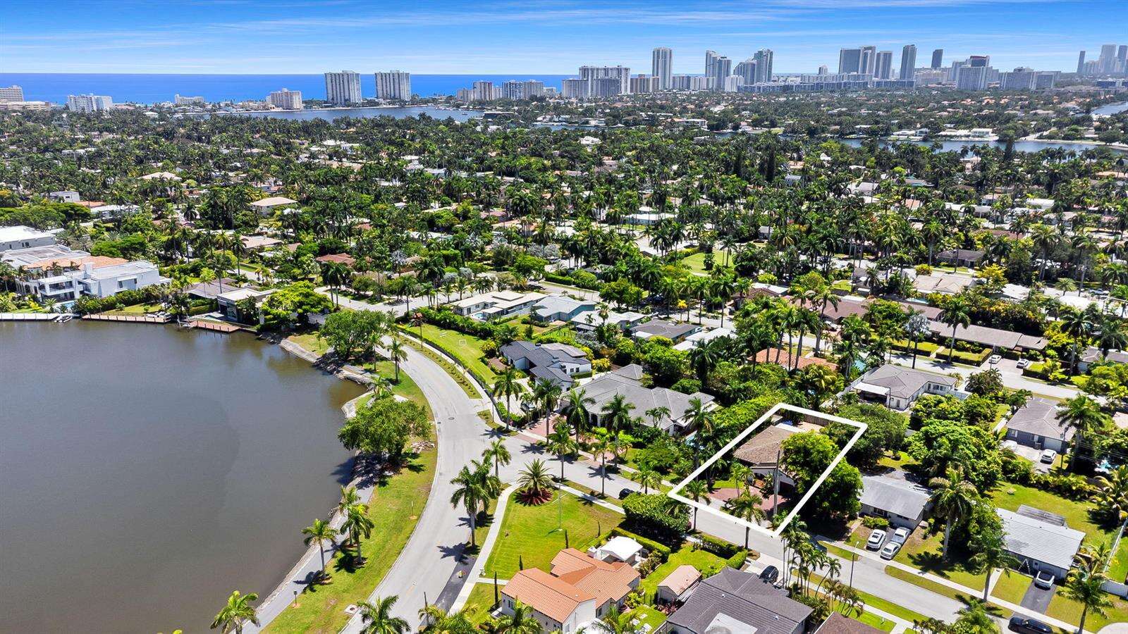 1230 Taylor, Hollywood, FL 33019 - For Sale photo 31