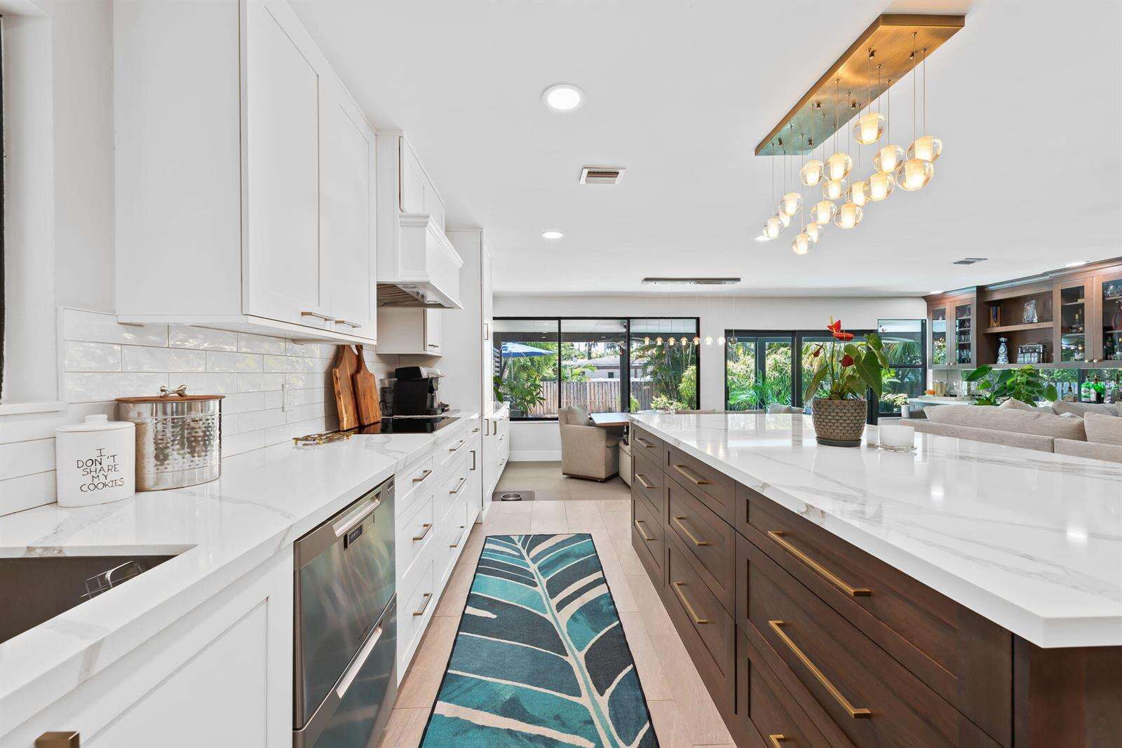 1230 Taylor, Hollywood, FL 33019 - For Sale photo 8