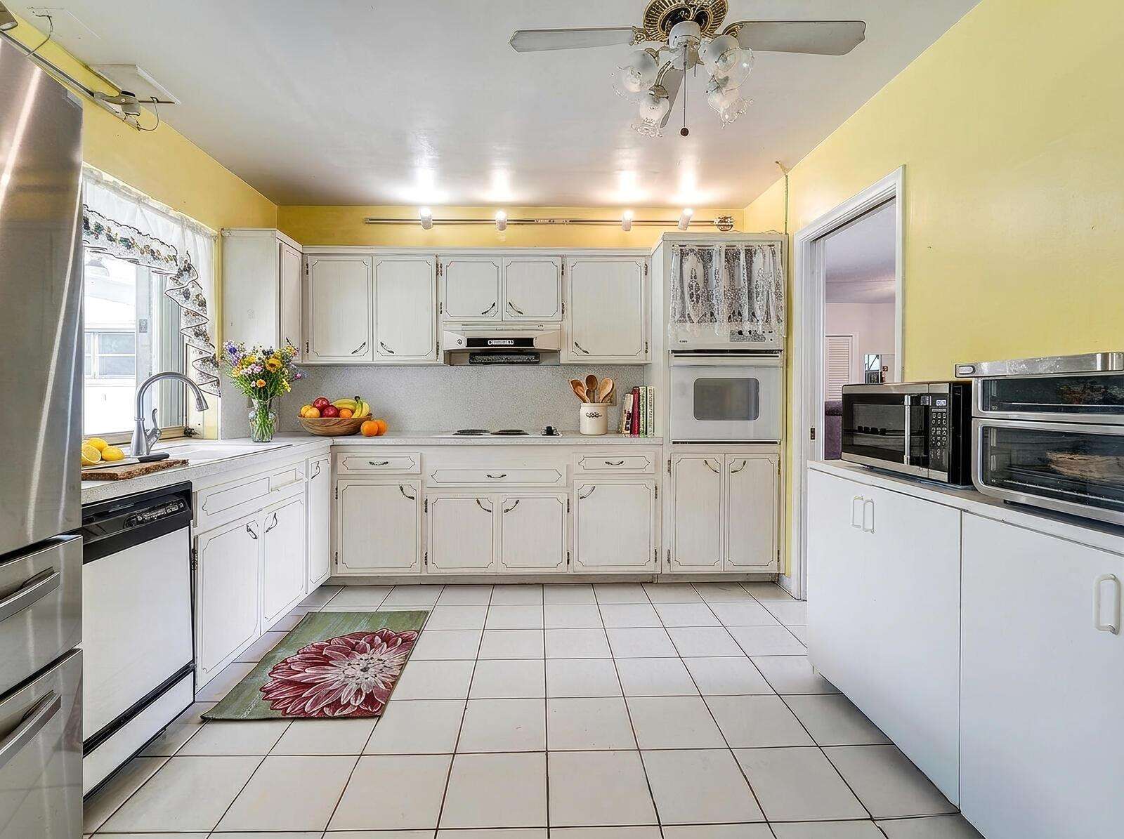 3932 Adams, Hollywood, FL 33021 - For Sale photo 6