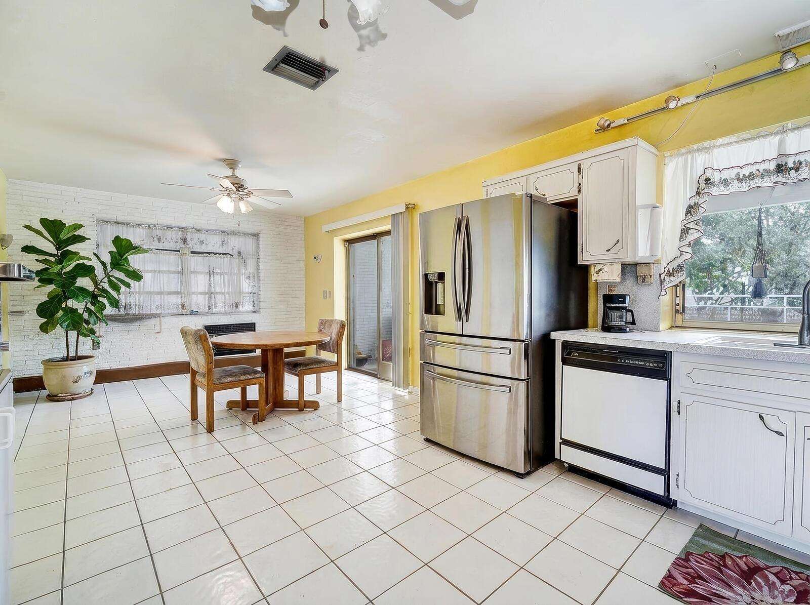 3932 Adams, Hollywood, FL 33021 - For Sale photo 9