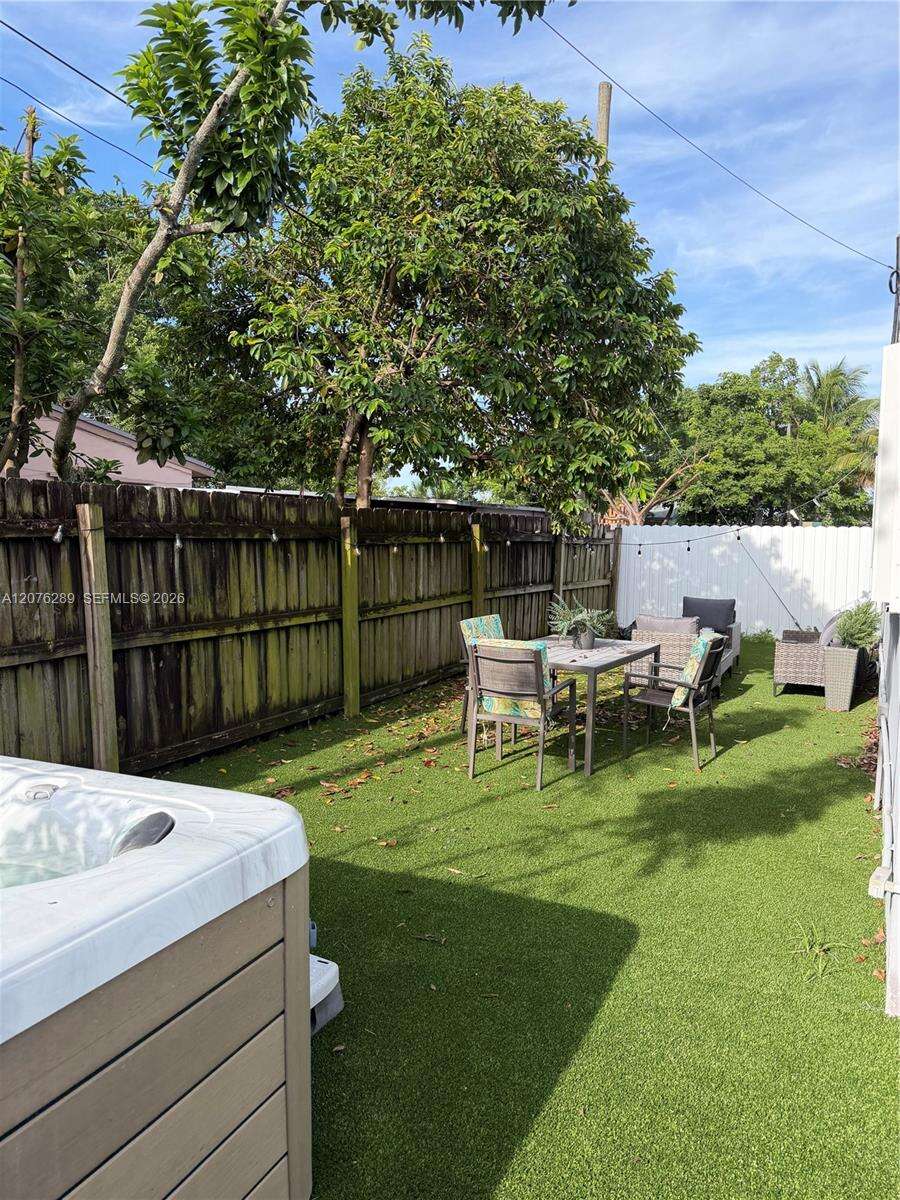 2918 Madison St, Hollywood, FL 33020 - For Sale photo 10
