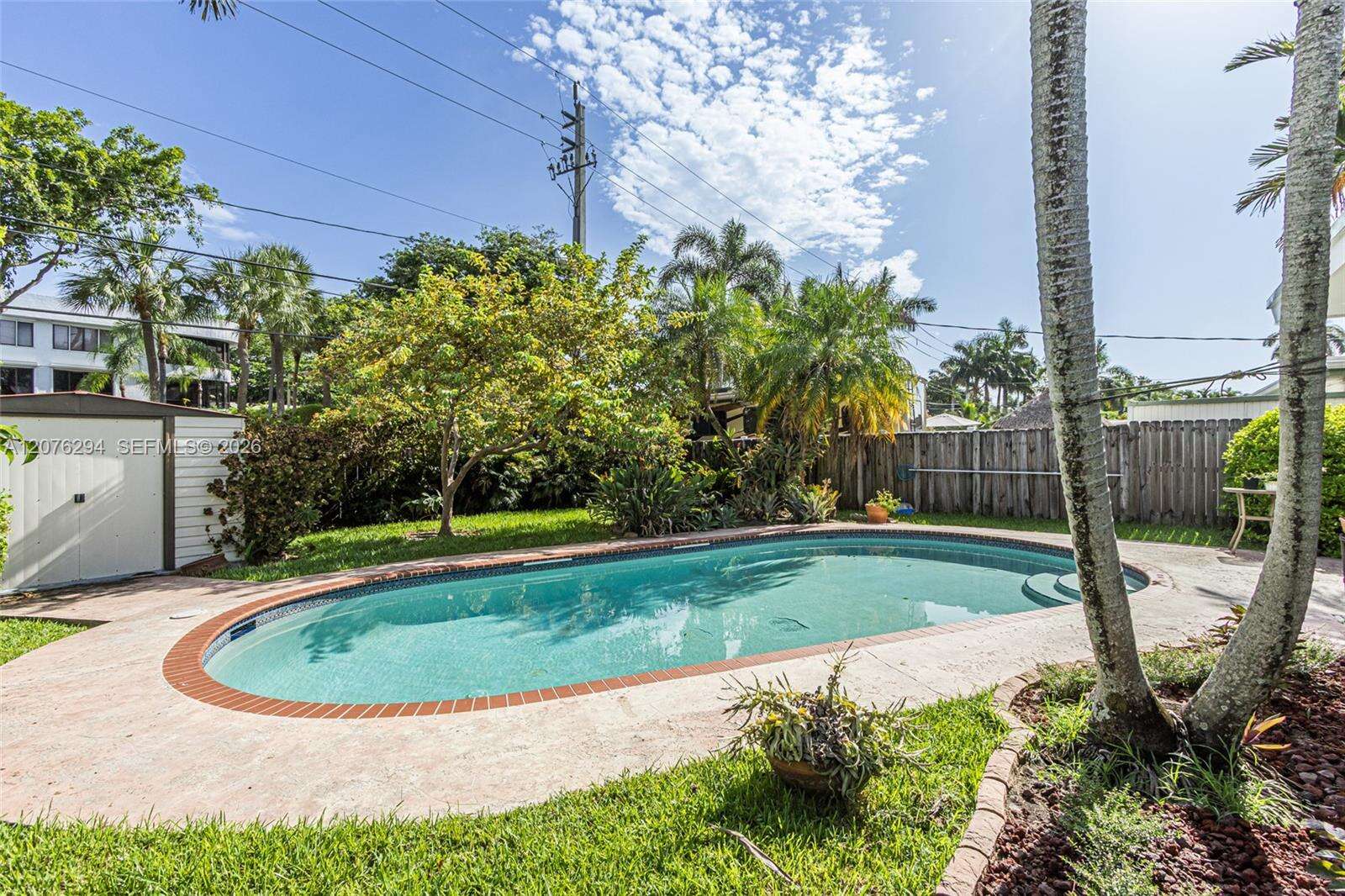 1523 Liberty St, Hollywood, FL 33020 - For Sale photo 2