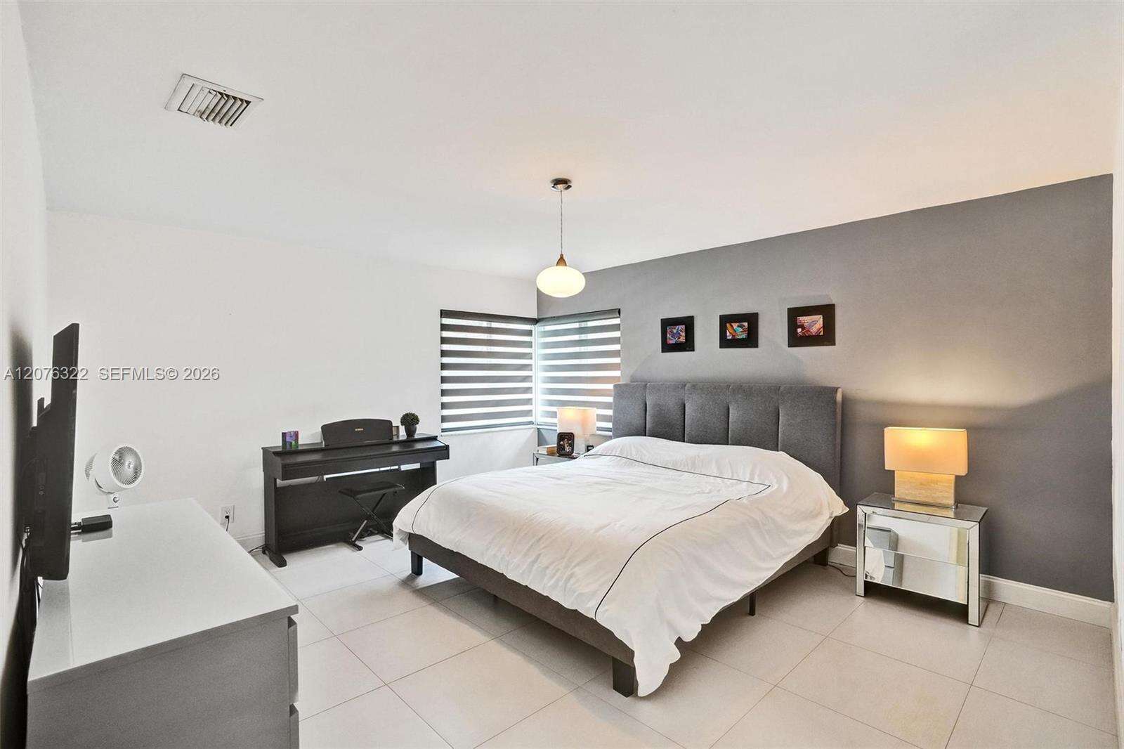 18 Boxwood Rd, Hollywood, FL 33021 - For Sale photo 24