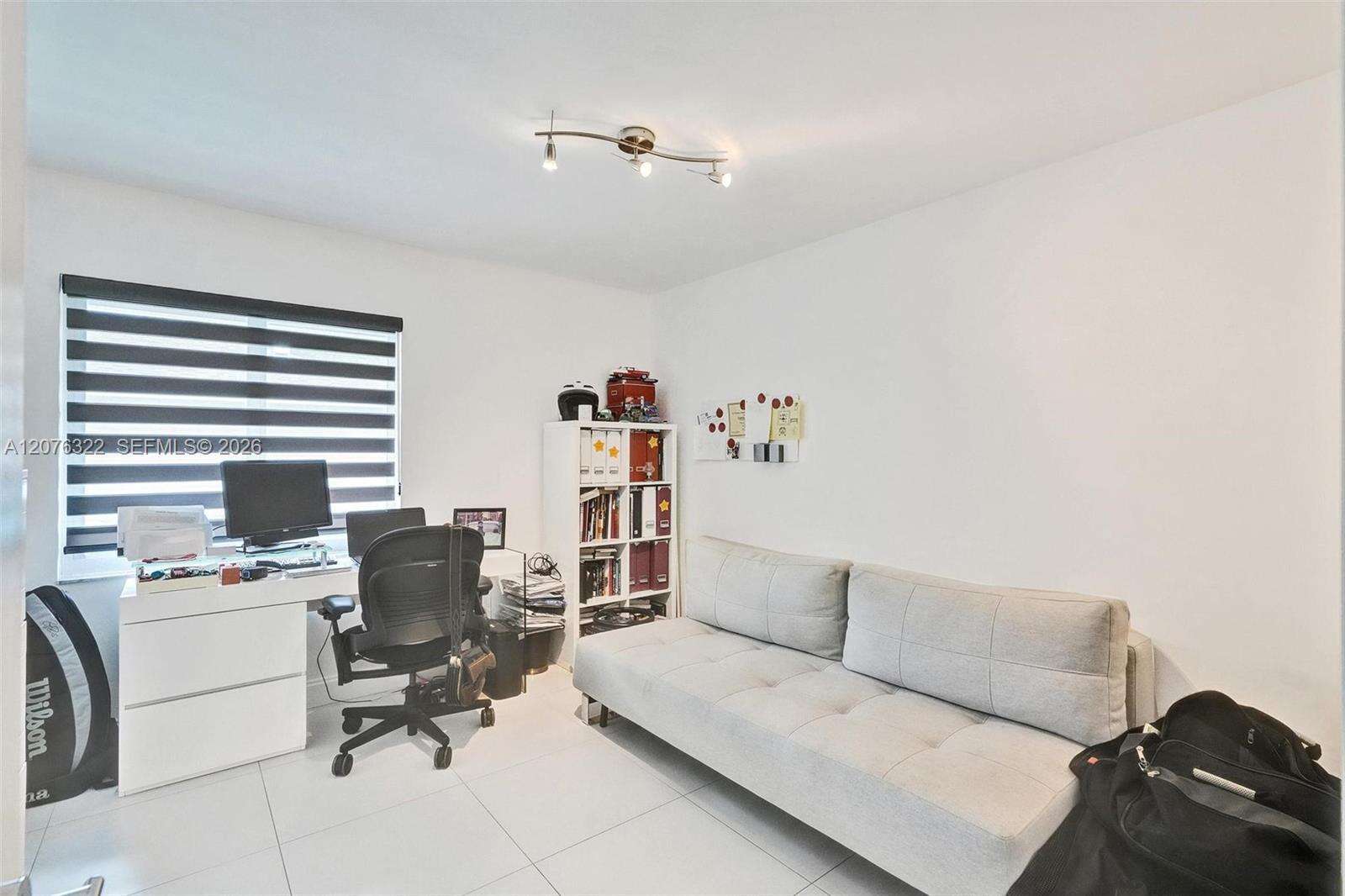 18 Boxwood Rd, Hollywood, FL 33021 - For Sale photo 36
