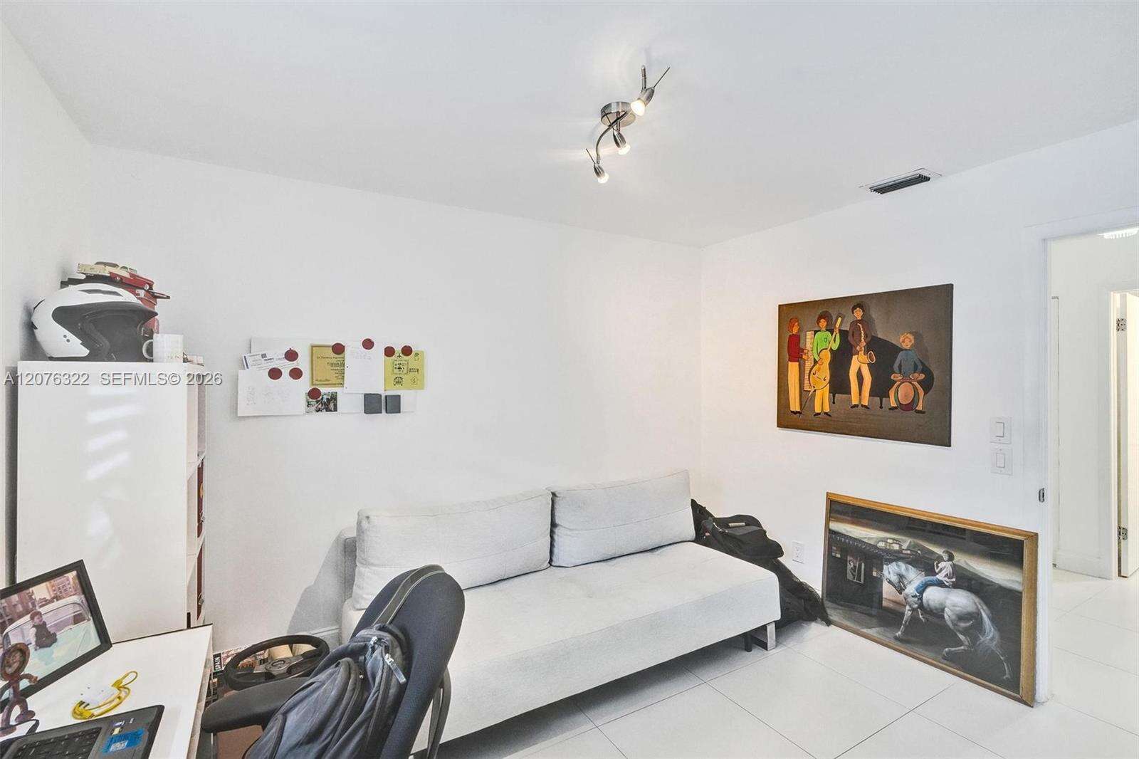 18 Boxwood Rd, Hollywood, FL 33021 - For Sale photo 37