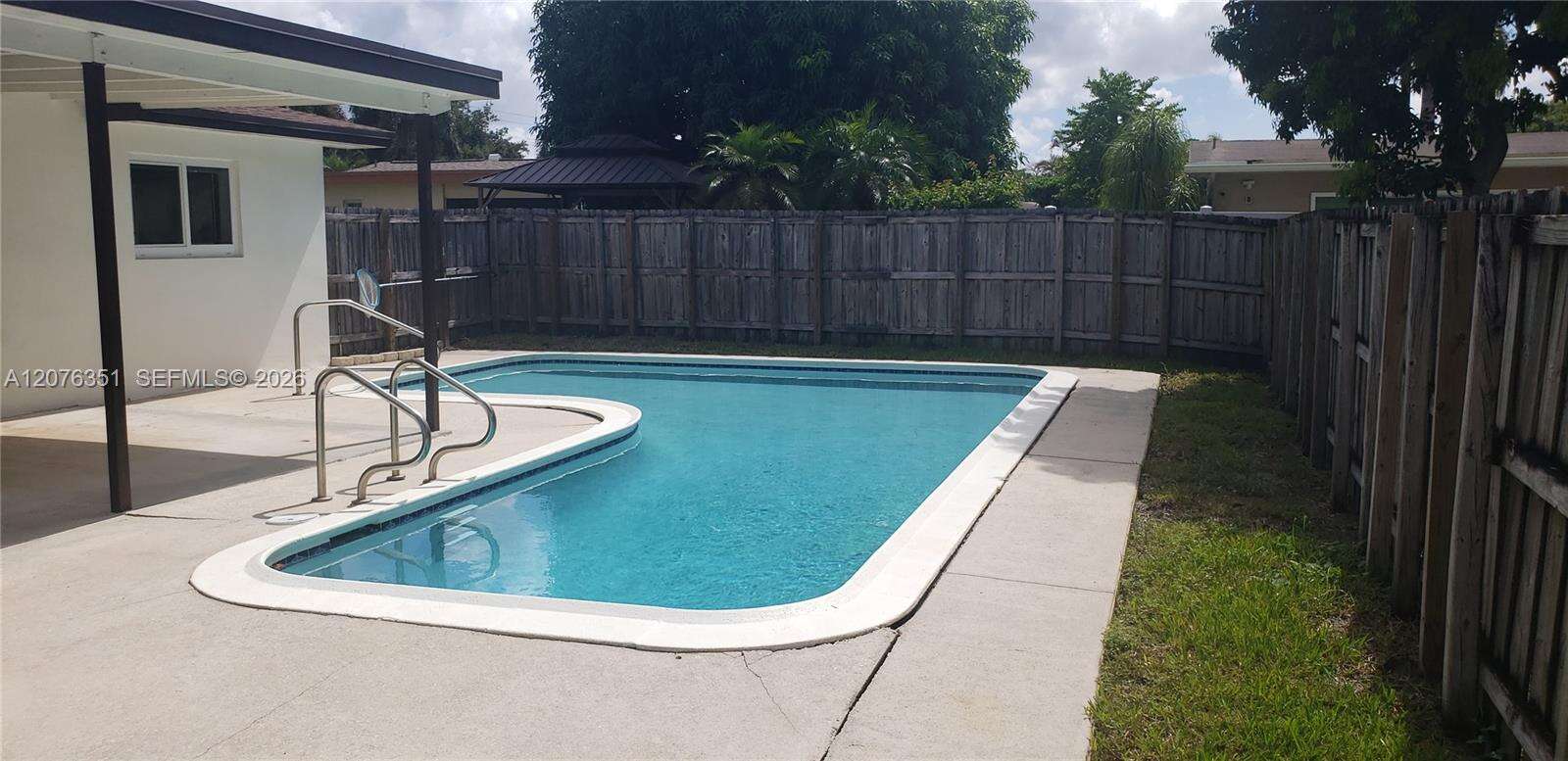 8320 24th Ct, Pembroke Pines, FL 33024 - For Sale photo 49