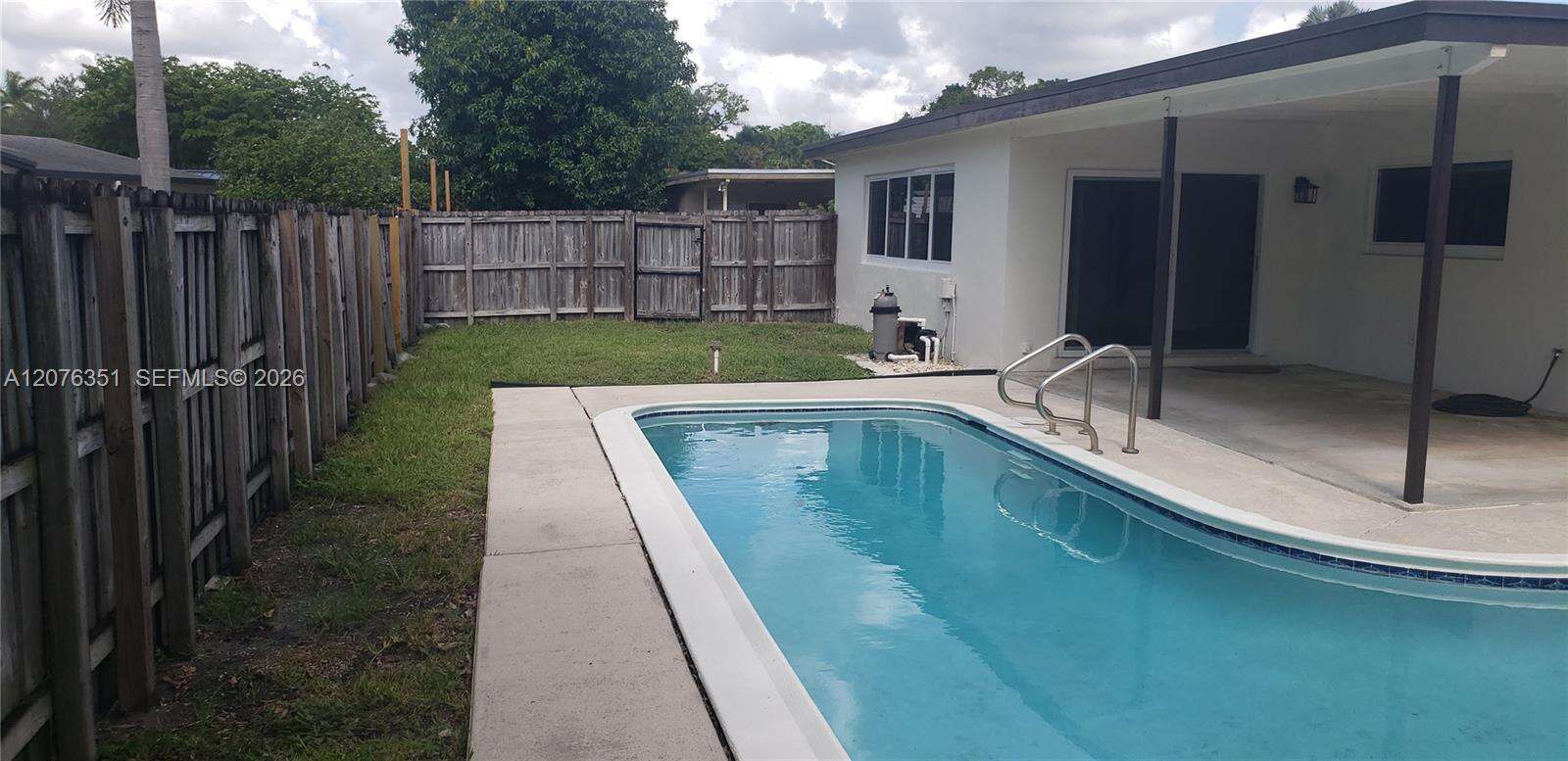 8320 24th Ct, Pembroke Pines, FL 33024 - For Sale photo 51
