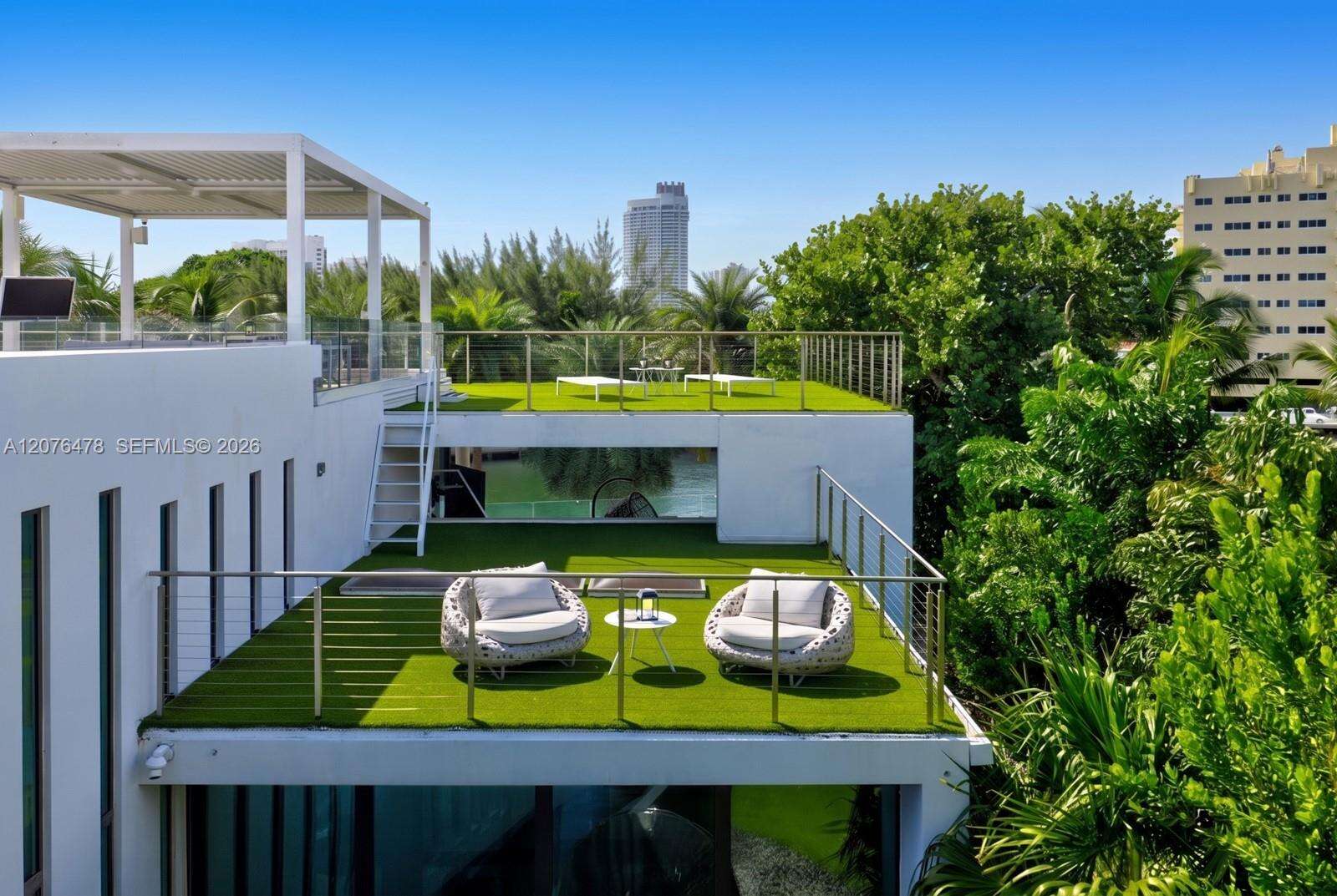528 Lakeview Ct, Miami Beach, FL 33140 - For Sale photo 44