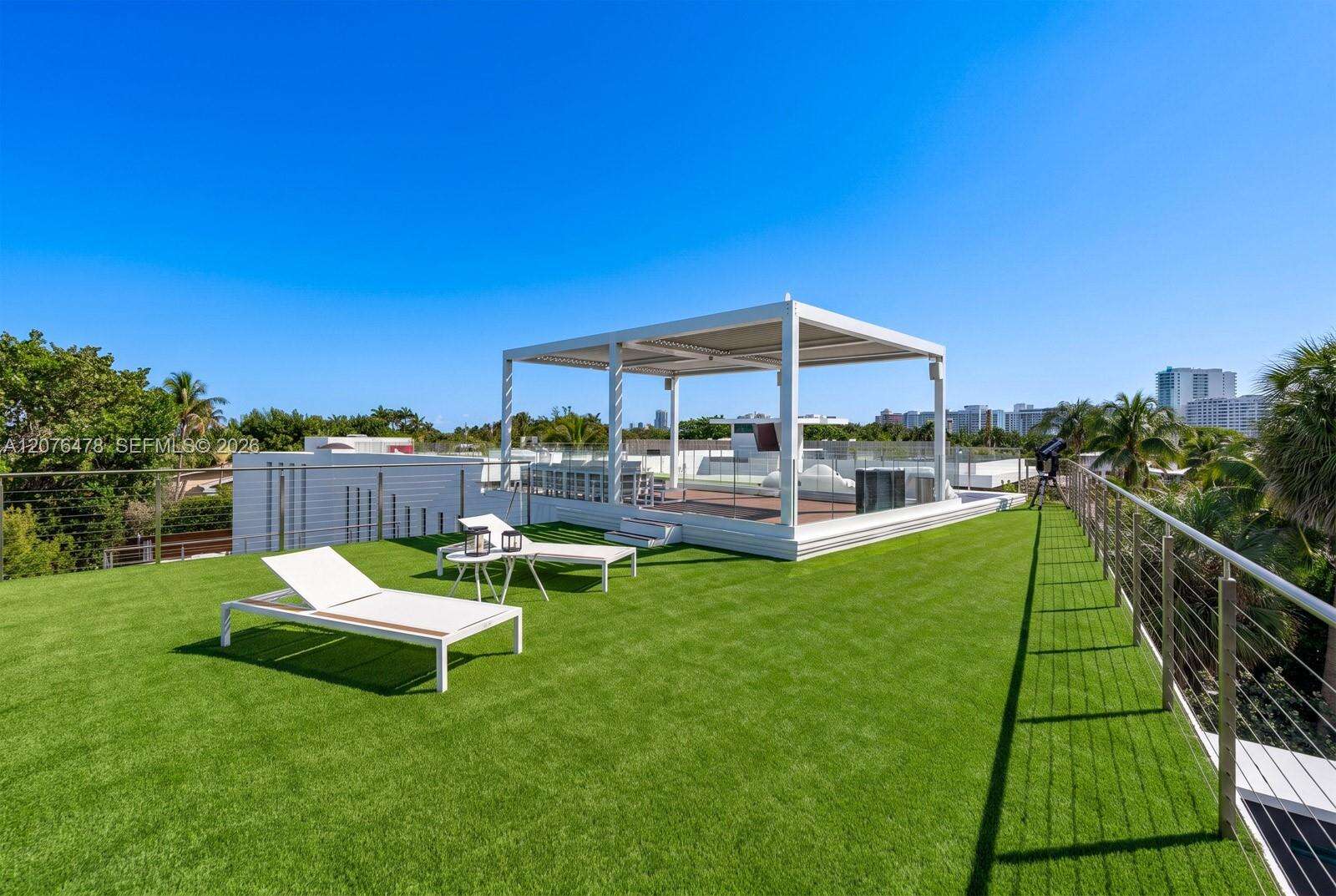 528 Lakeview Ct, Miami Beach, FL 33140 - For Sale photo 45