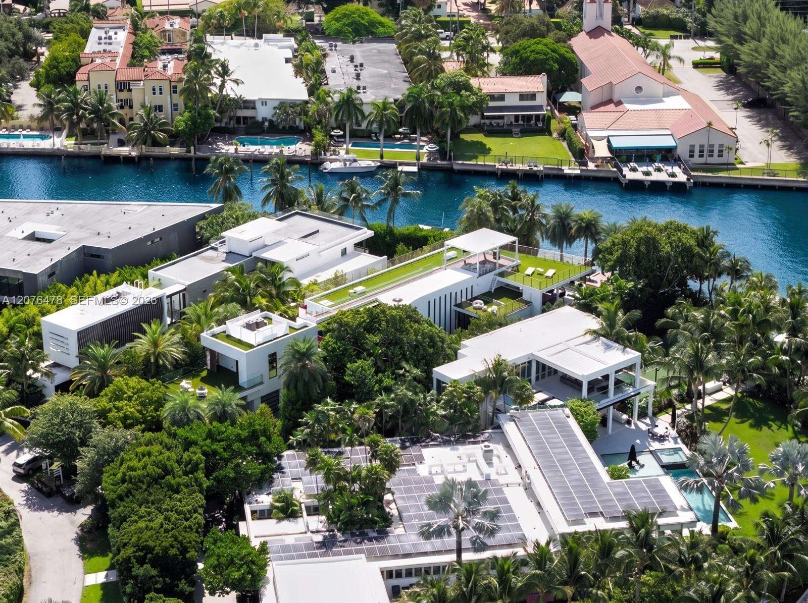 528 Lakeview Ct, Miami Beach, FL 33140 - For Sale photo 54