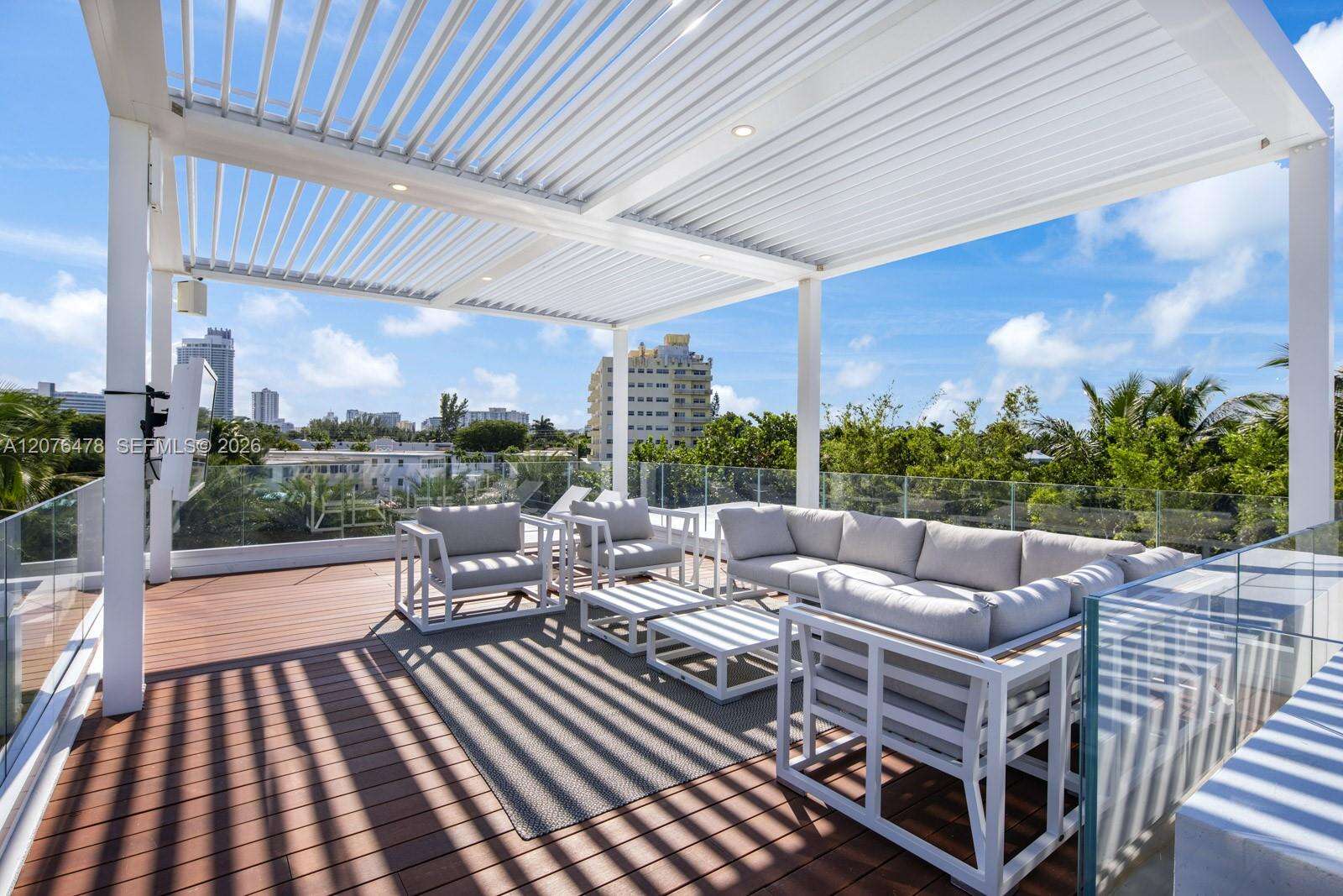 528 Lakeview Ct, Miami Beach, FL 33140 - For Sale photo 62