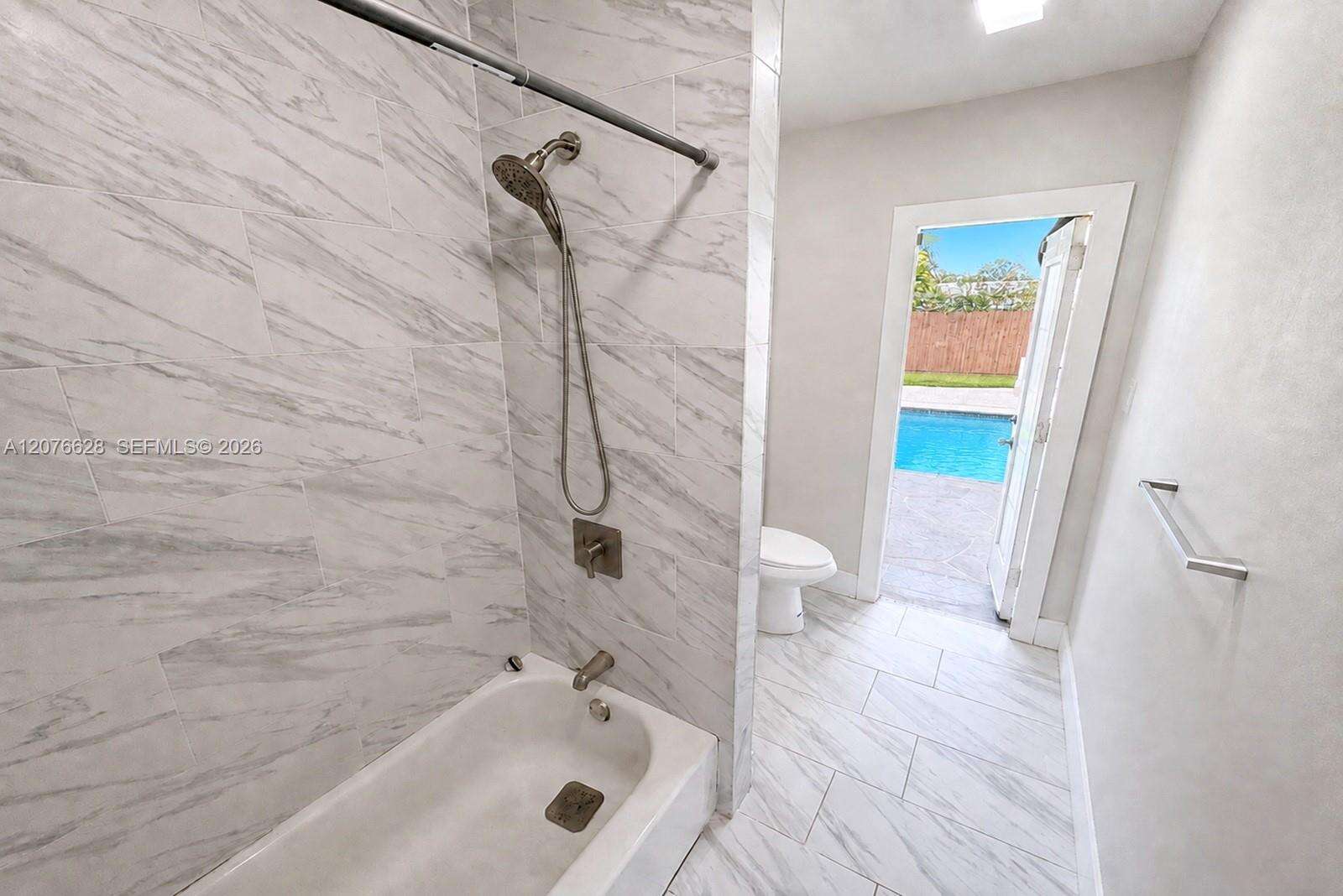 6511 Park St, Hollywood, FL 33024 - For Sale photo 18