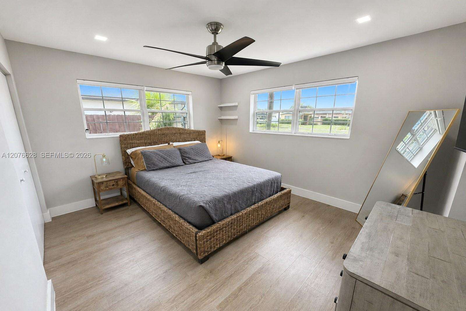 6511 Park St, Hollywood, FL 33024 - For Sale photo 21