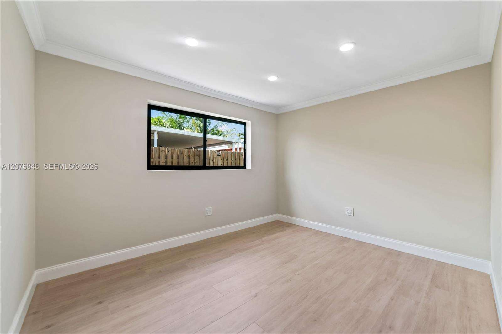 220 69th Ter, Hollywood, FL 33024 - For Sale photo 21