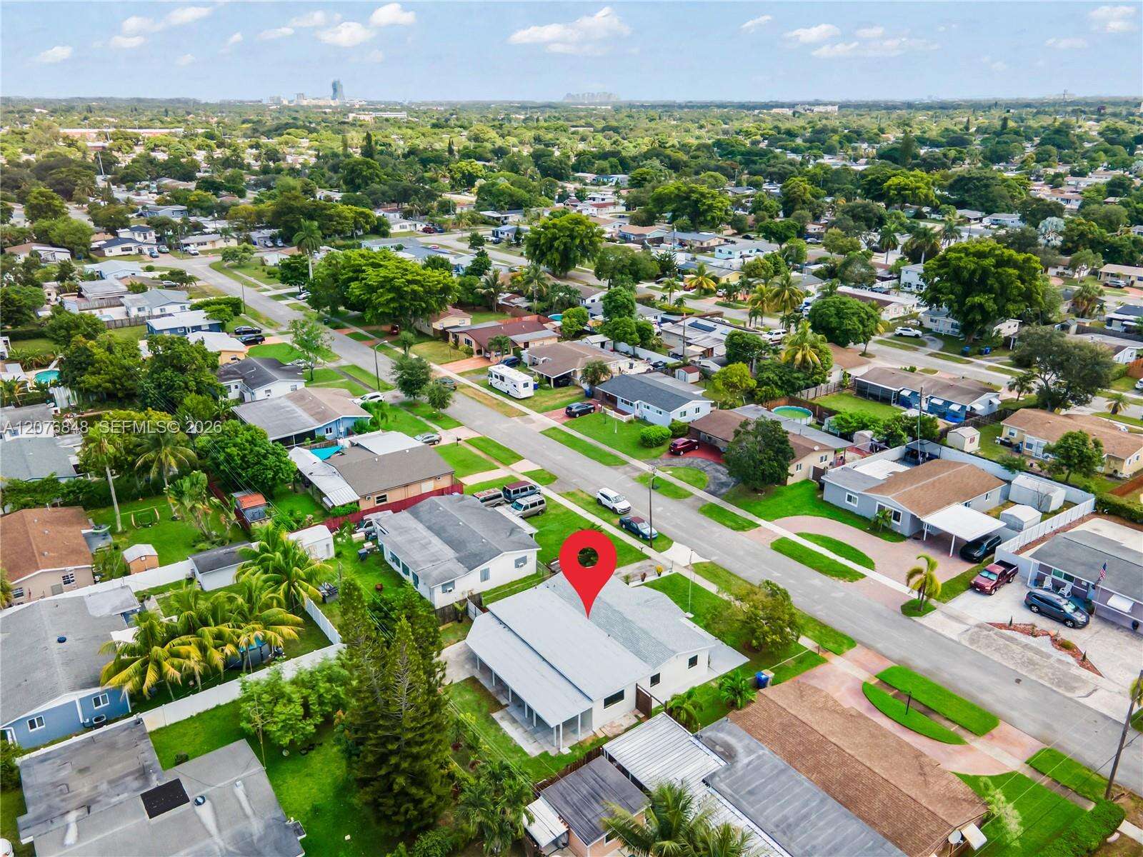 220 69th Ter, Hollywood, FL 33024 - For Sale photo 41