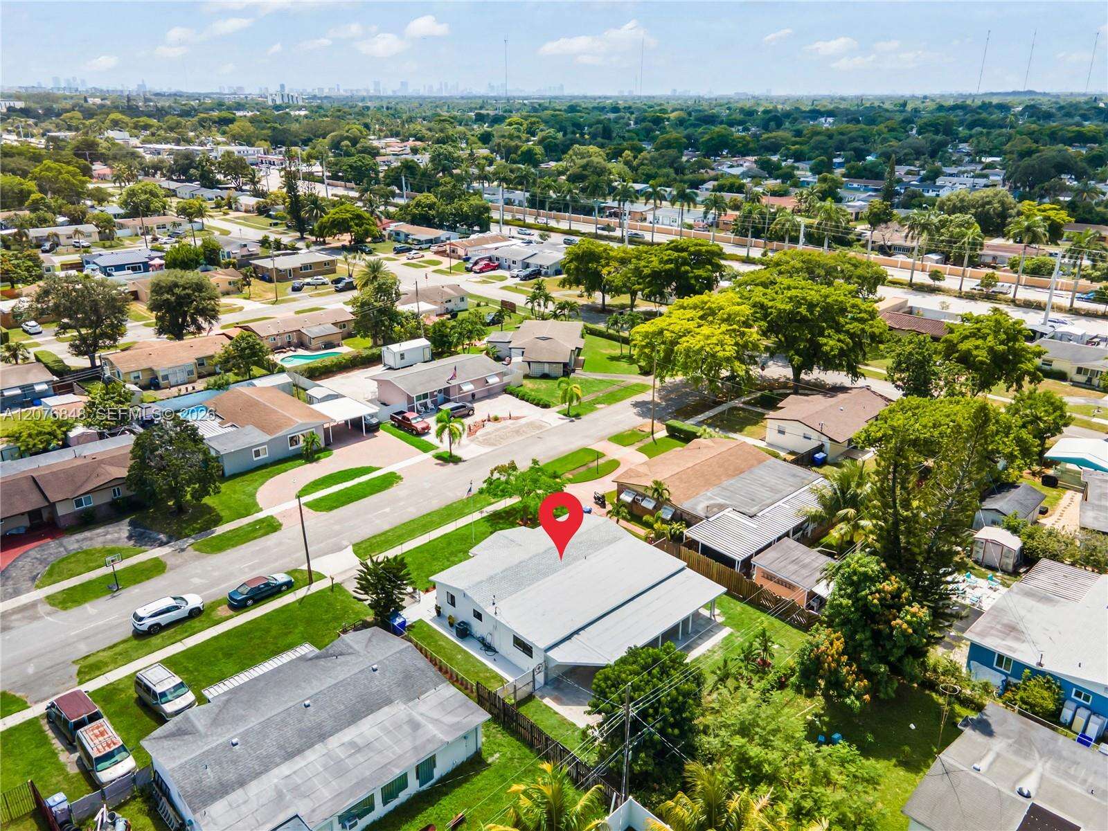 220 69th Ter, Hollywood, FL 33024 - For Sale photo 43