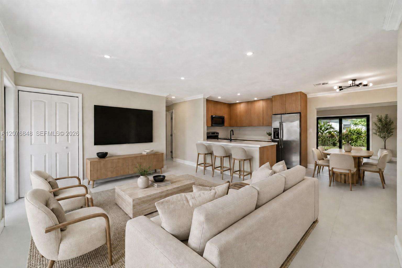 220 69th Ter, Hollywood, FL 33024 - For Sale photo 10