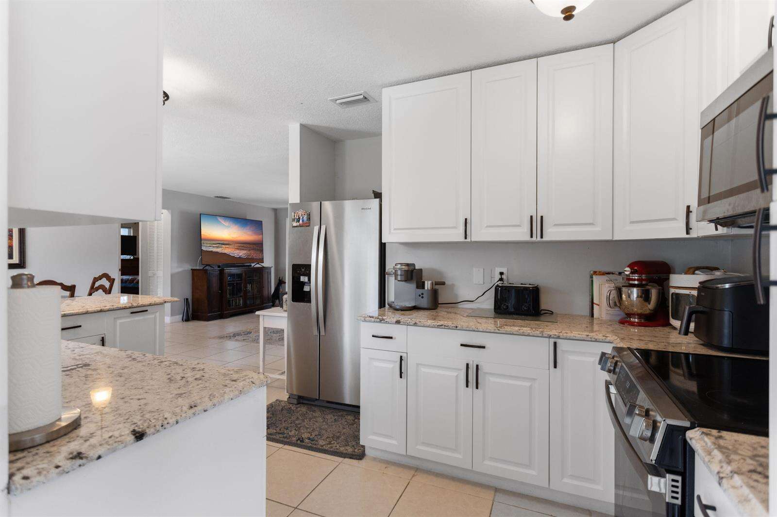 8621 3rd, Pembroke Pines, FL 33024 - For Sale photo 14