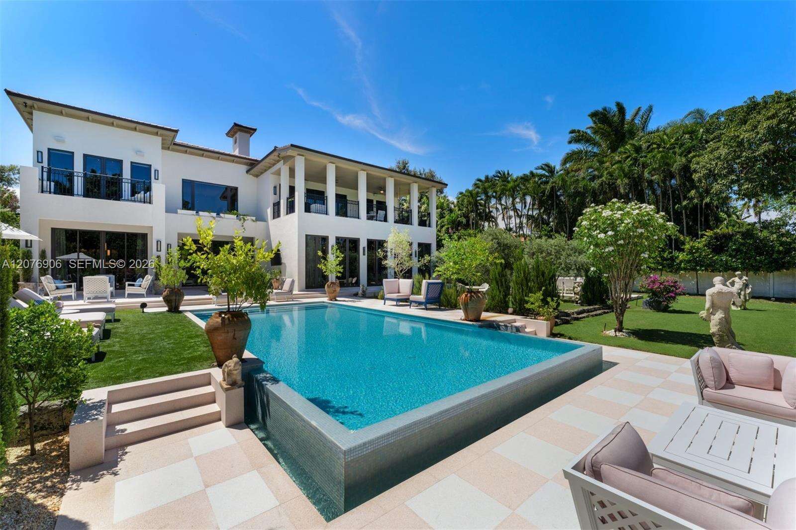 8345 Ponce De Leon Rd, Miami, FL 33143 - For Sale photo 2