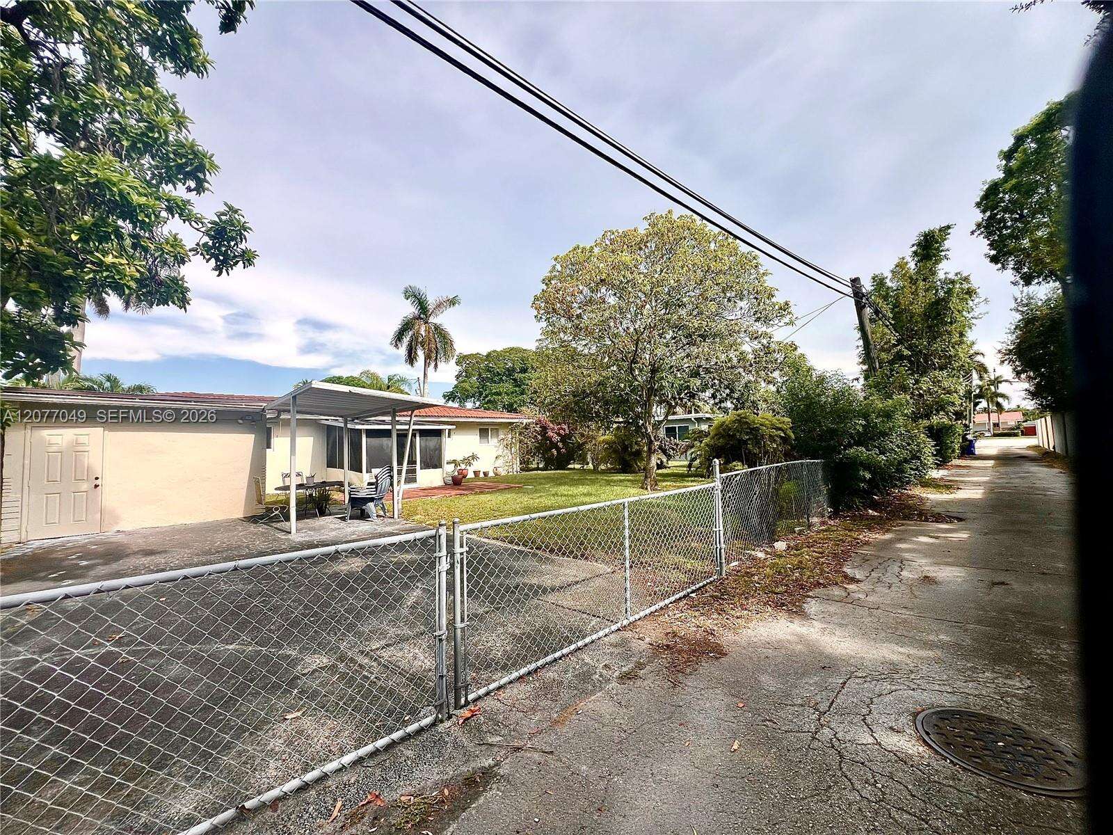 106 32nd Ave, Hollywood, FL 33021 - For Sale photo 21