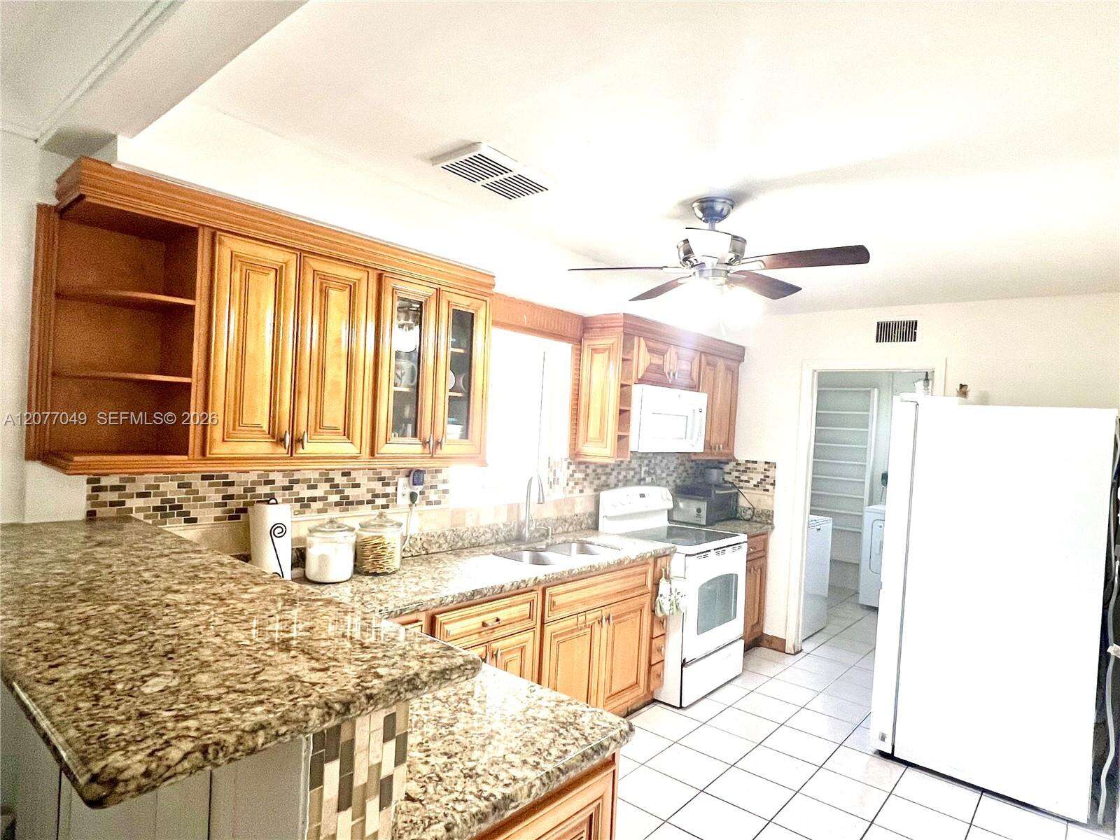 106 32nd Ave, Hollywood, FL 33021 - For Sale photo 8