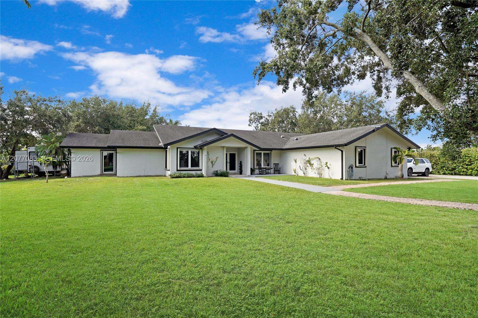 15290 200th St, Miami, FL 33187 - For Sale photo 1