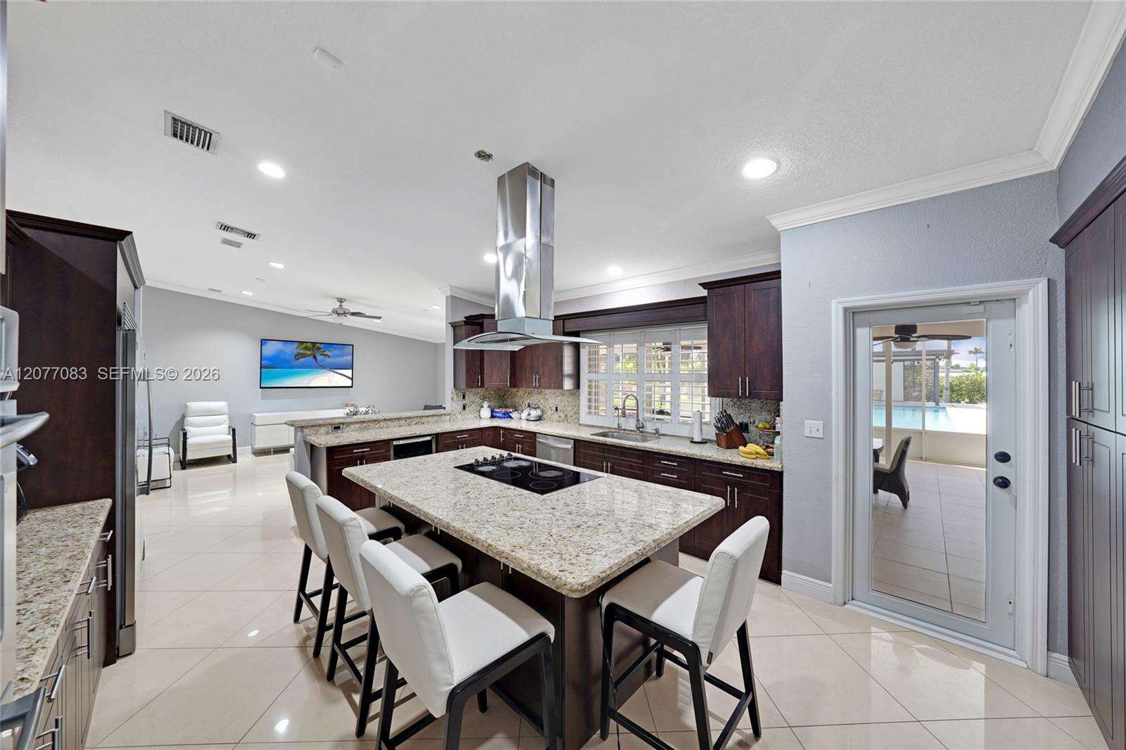 15290 200th St, Miami, FL 33187 - For Sale photo 11