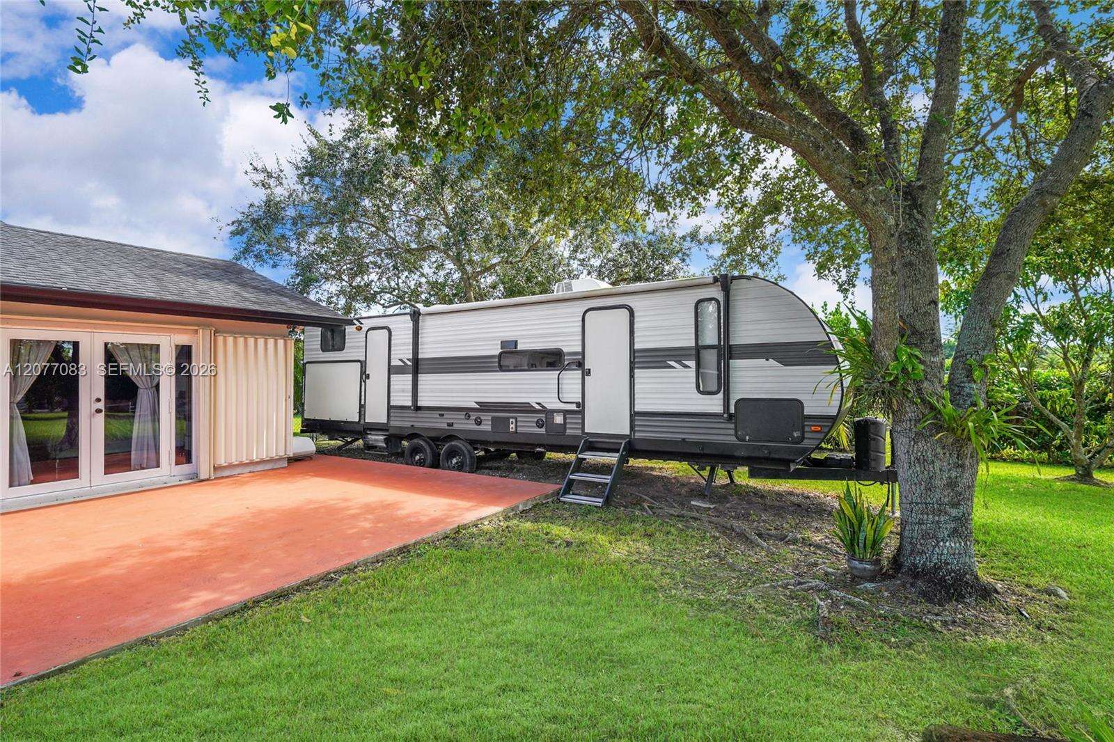 15290 200th St, Miami, FL 33187 - For Sale photo 38