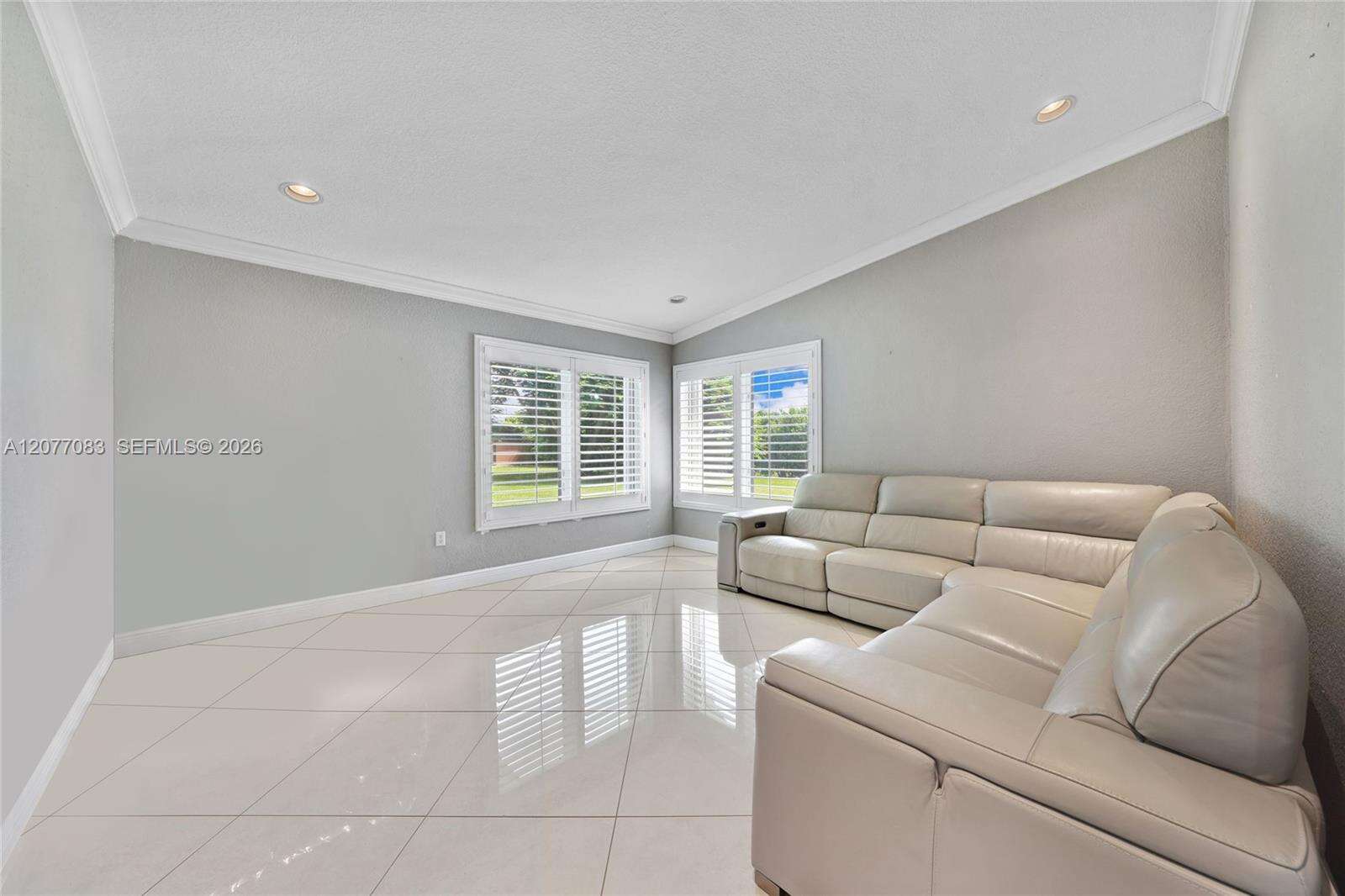 15290 200th St, Miami, FL 33187 - For Sale photo 7