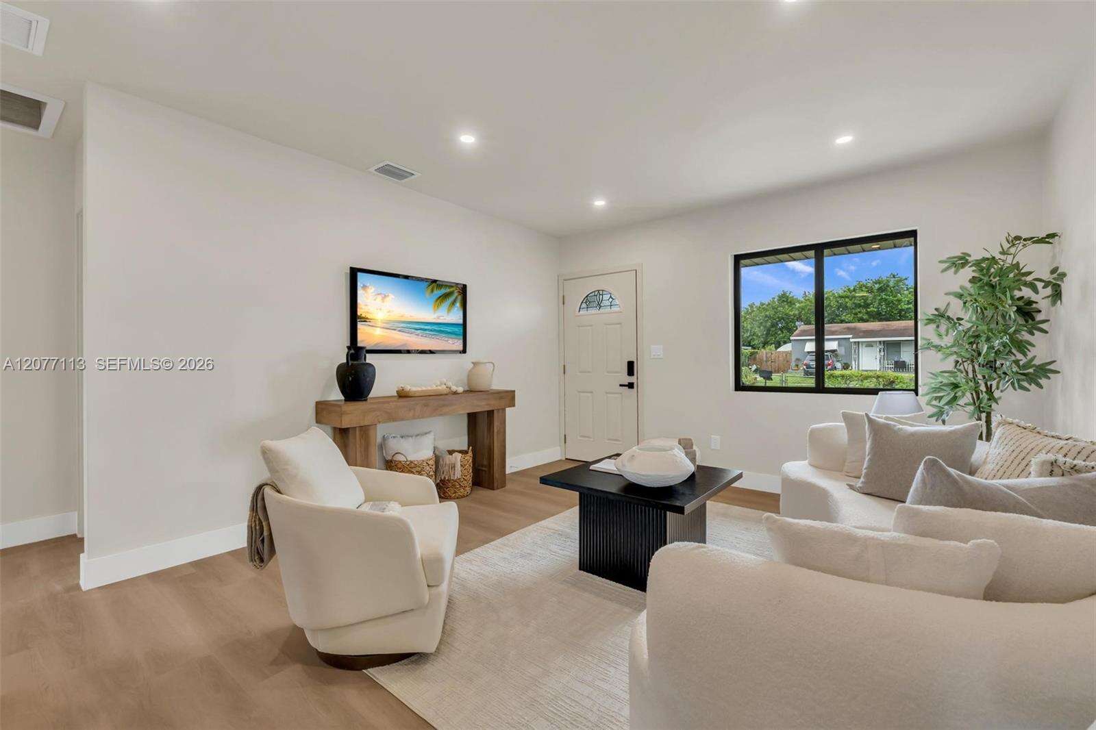 2651 Fletcher Ct, Hollywood, FL 33020 - For Sale photo 4