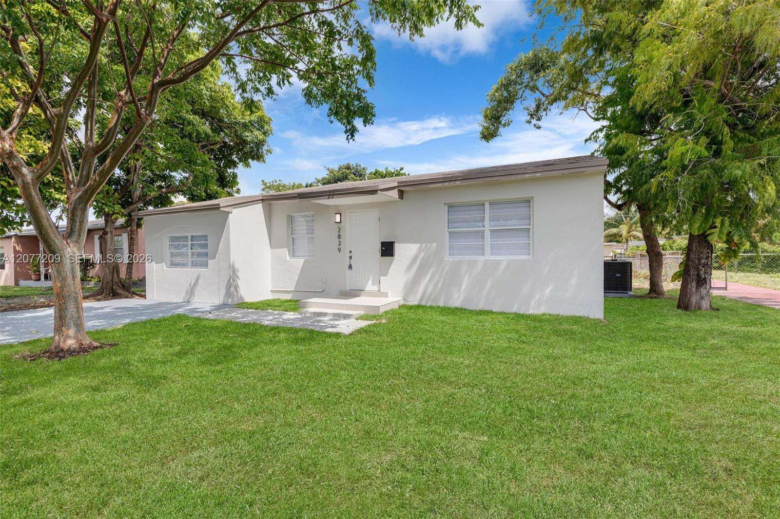 2839 Mayo St, Hollywood, FL 33020 - For Sale photo 3