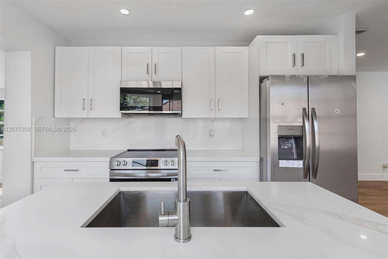 2839 Mayo St, Hollywood, FL 33020 - For Sale photo 10