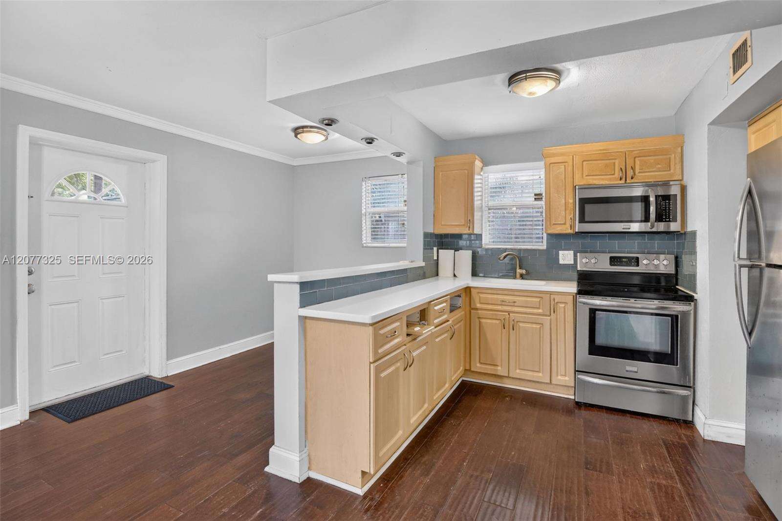 1527 Jackson St, Hollywood, FL 33020 - For Sale photo 6