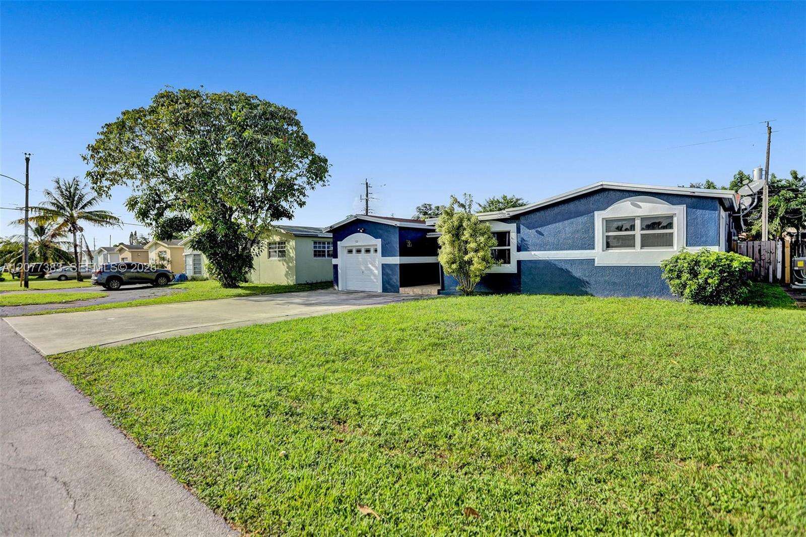 7221 Fairway Blvd, Miramar, FL 33023 - For Sale photo 3