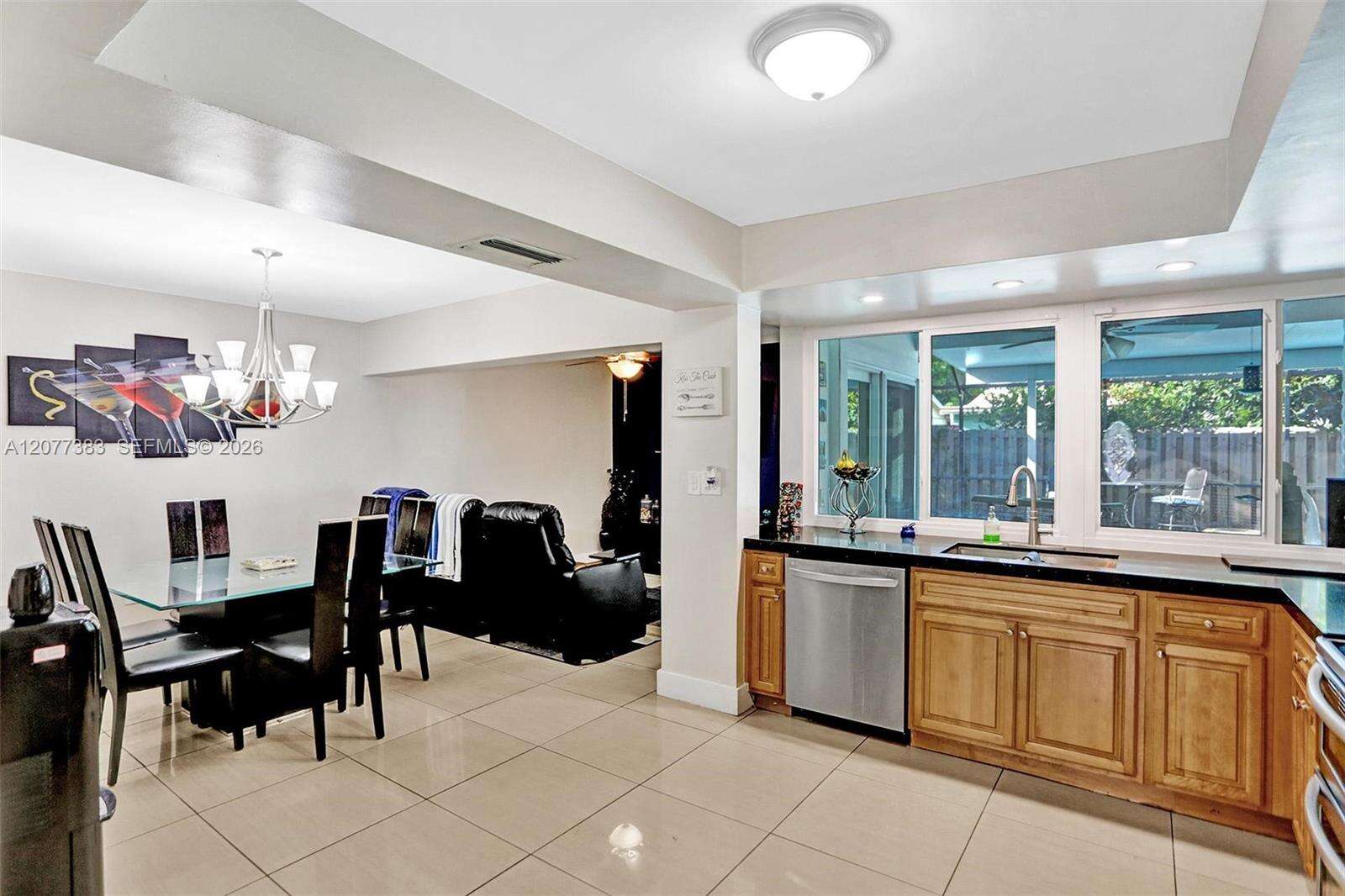 7221 Fairway Blvd, Miramar, FL 33023 - For Sale photo 10