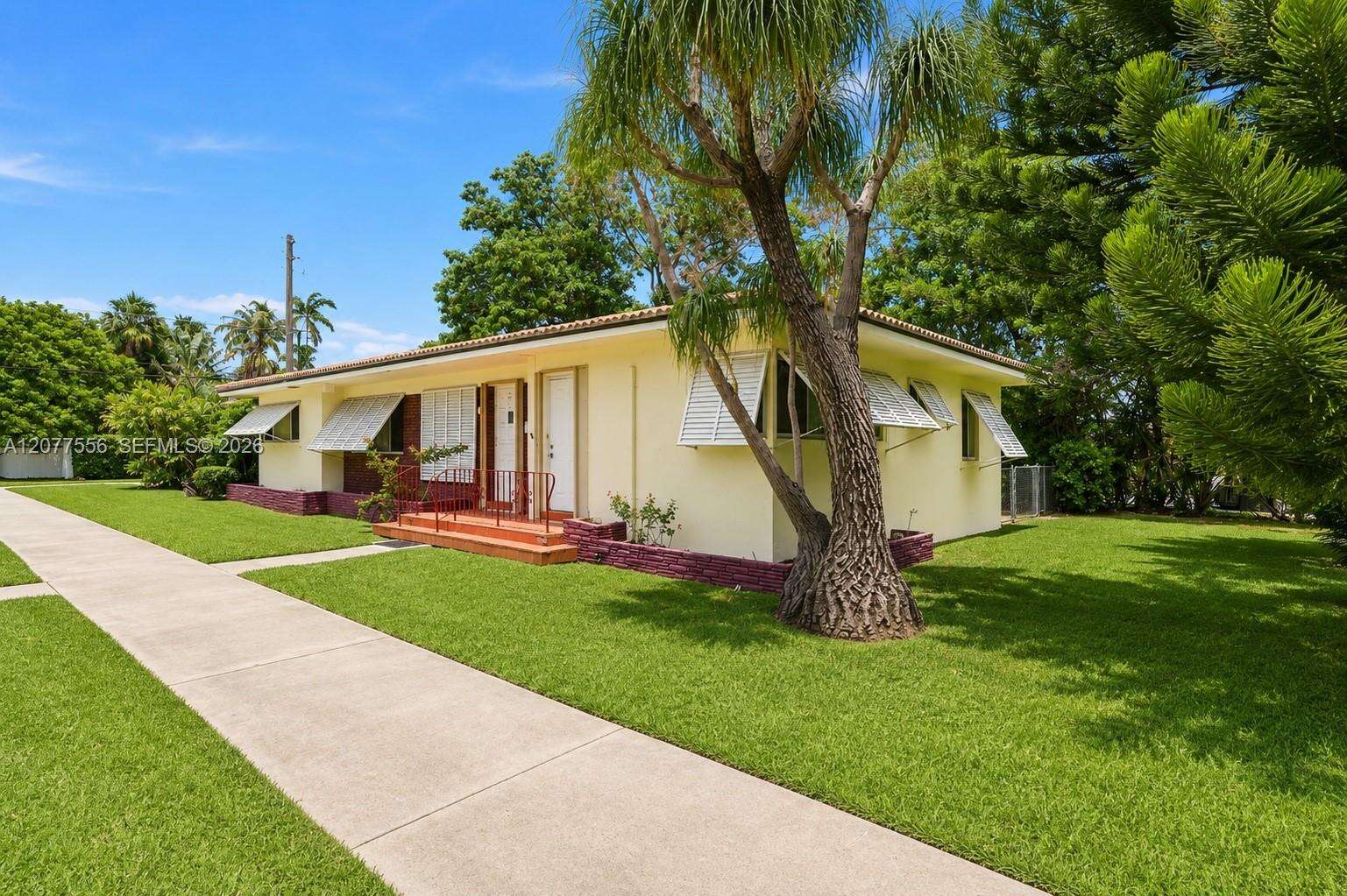 425 15th Ave, Hollywood, FL 33020 - For Sale photo 4