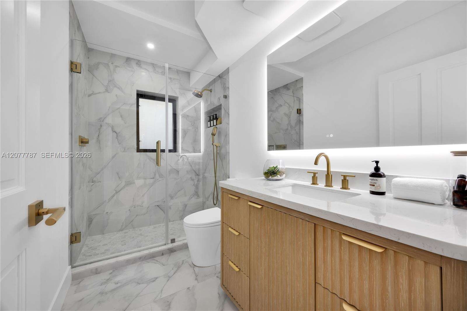 428 19th Rd, Miami, FL 33129 - For Sale photo 11