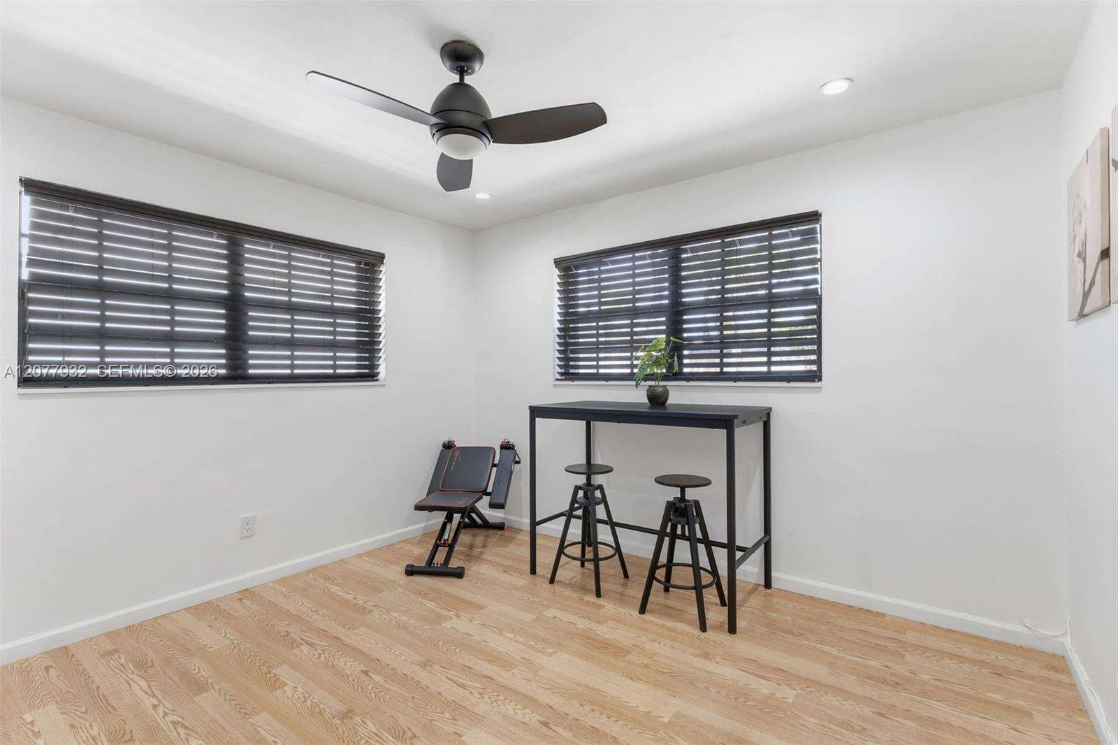 2485 214th St, Miami, FL 33180 - For Sale photo 20