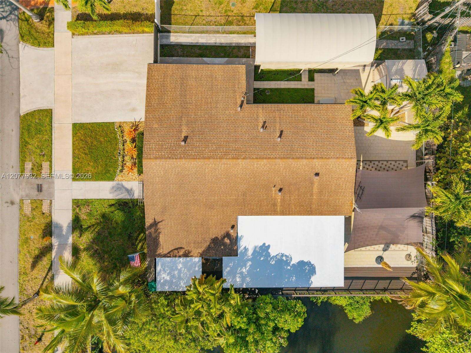 2485 214th St, Miami, FL 33180 - For Sale photo 45