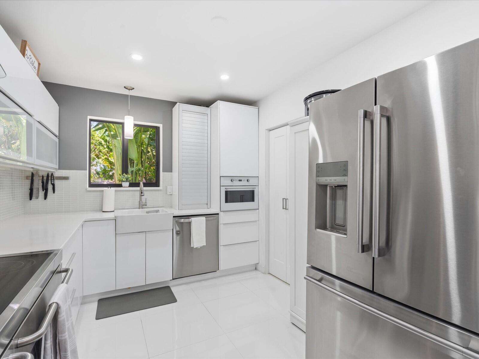 2860 Monroe, Hollywood, FL 33020 - For Sale photo 11