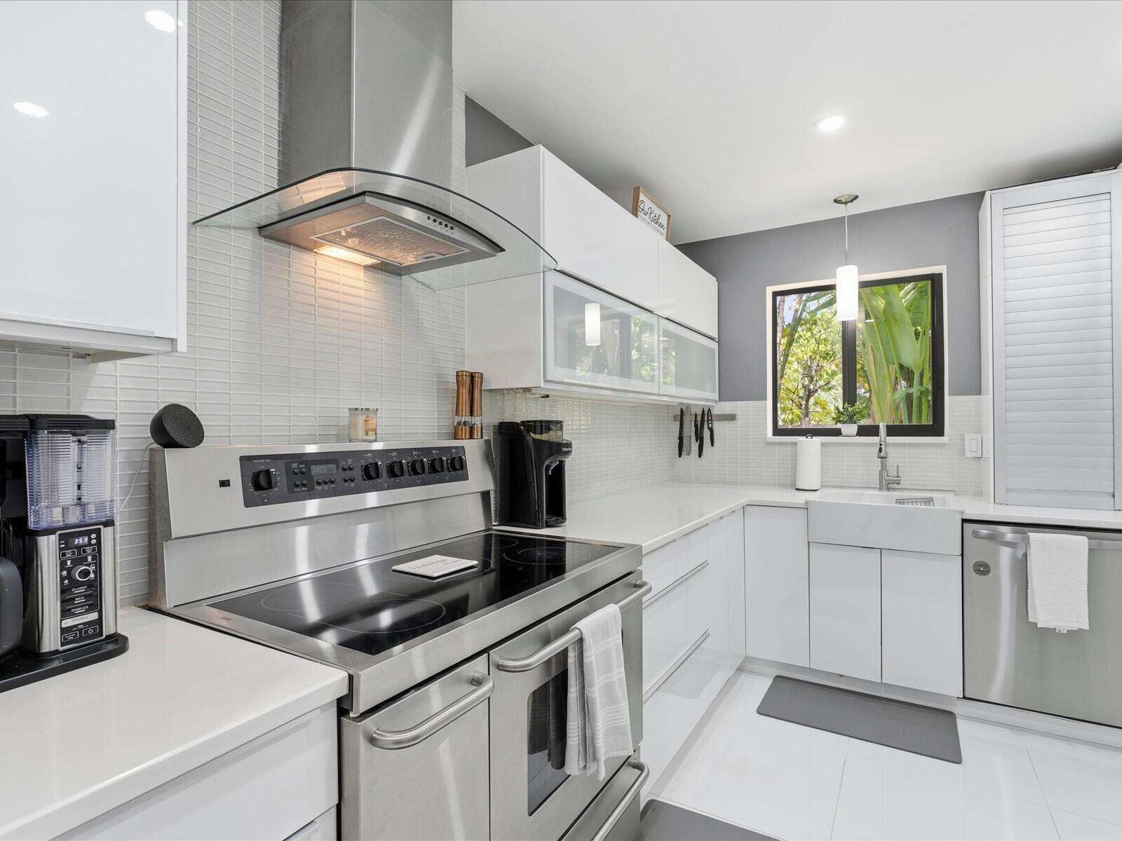 2860 Monroe, Hollywood, FL 33020 - For Sale photo 12