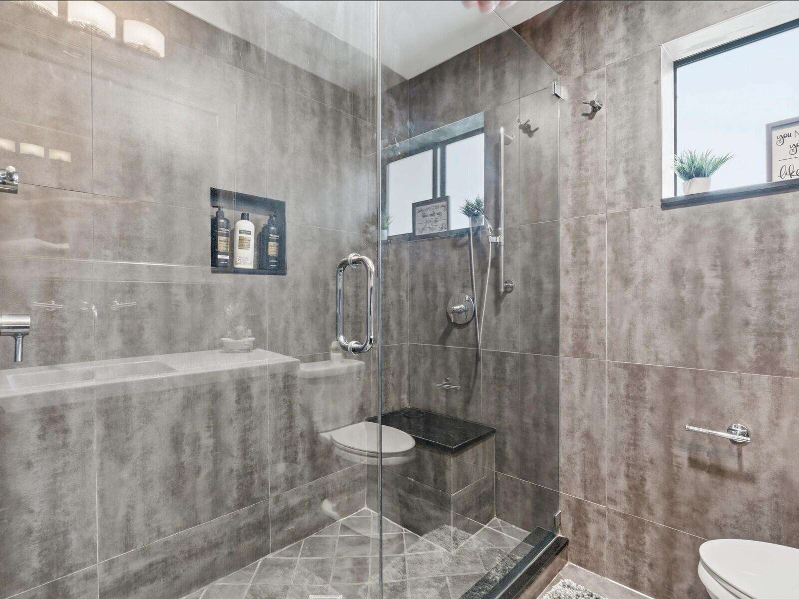 2860 Monroe, Hollywood, FL 33020 - For Sale photo 19